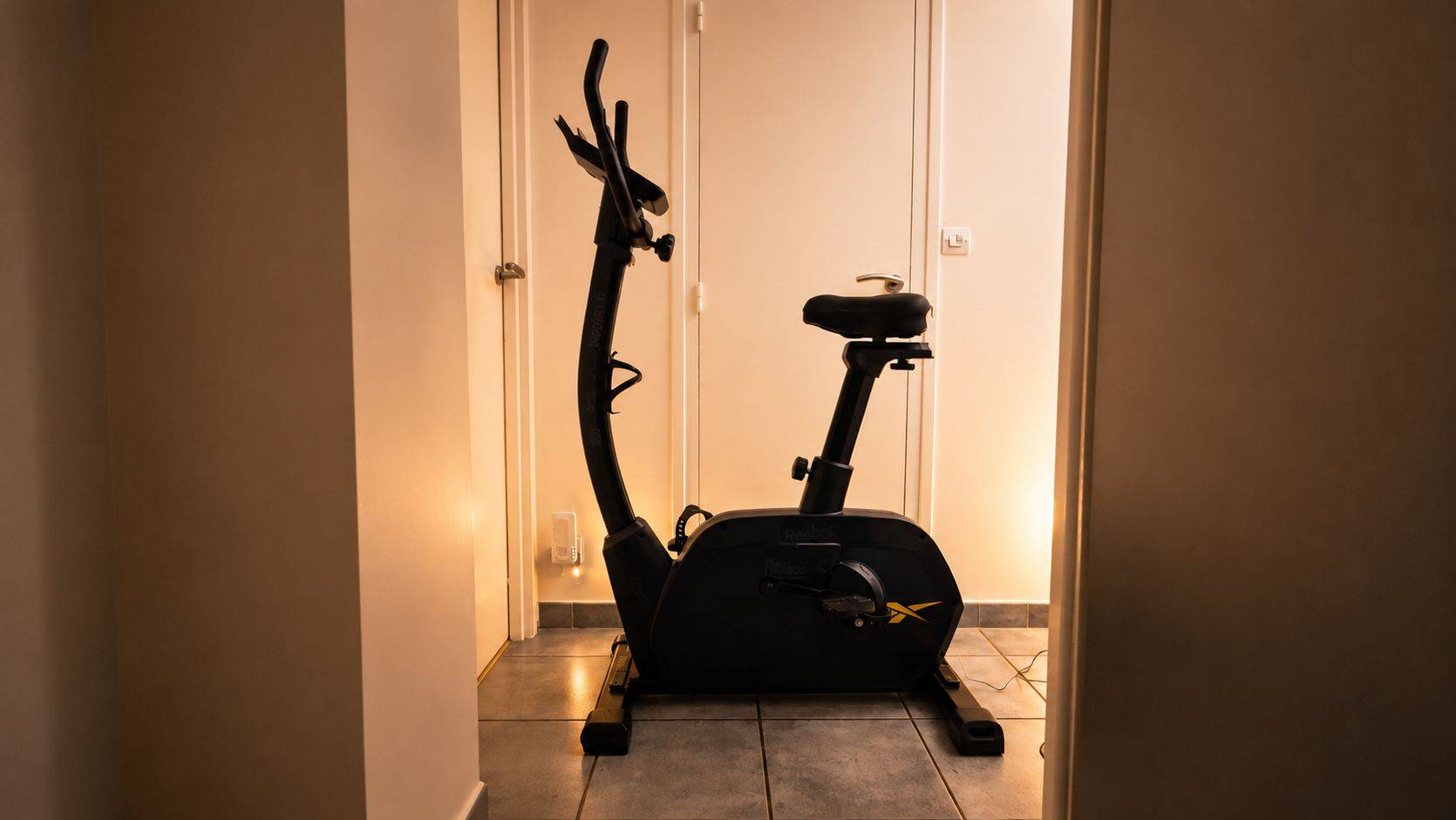 Vends vélo d’appartement Reebok FR30