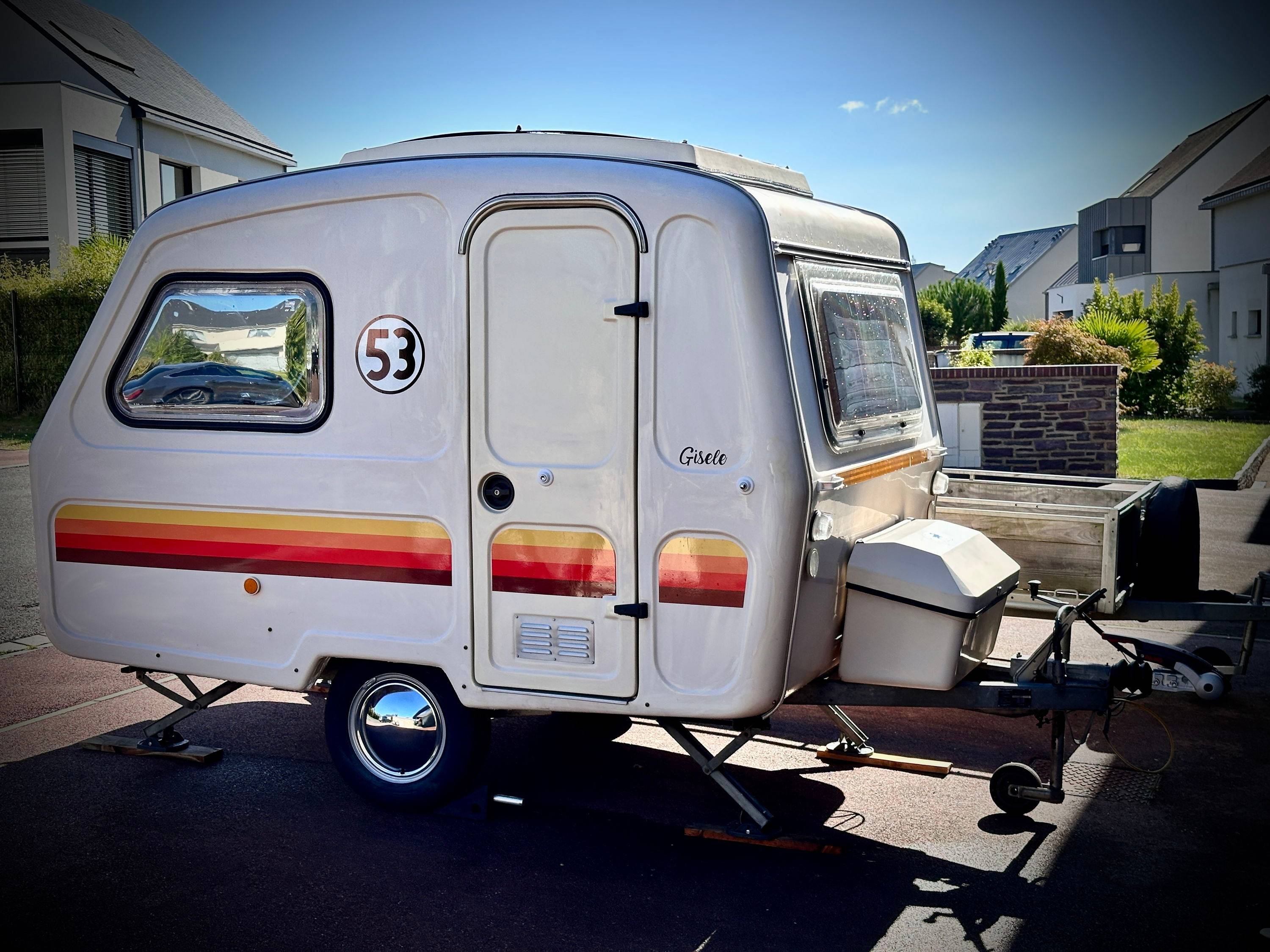 Caravane SAWA NIEWIADOW N126 vintage