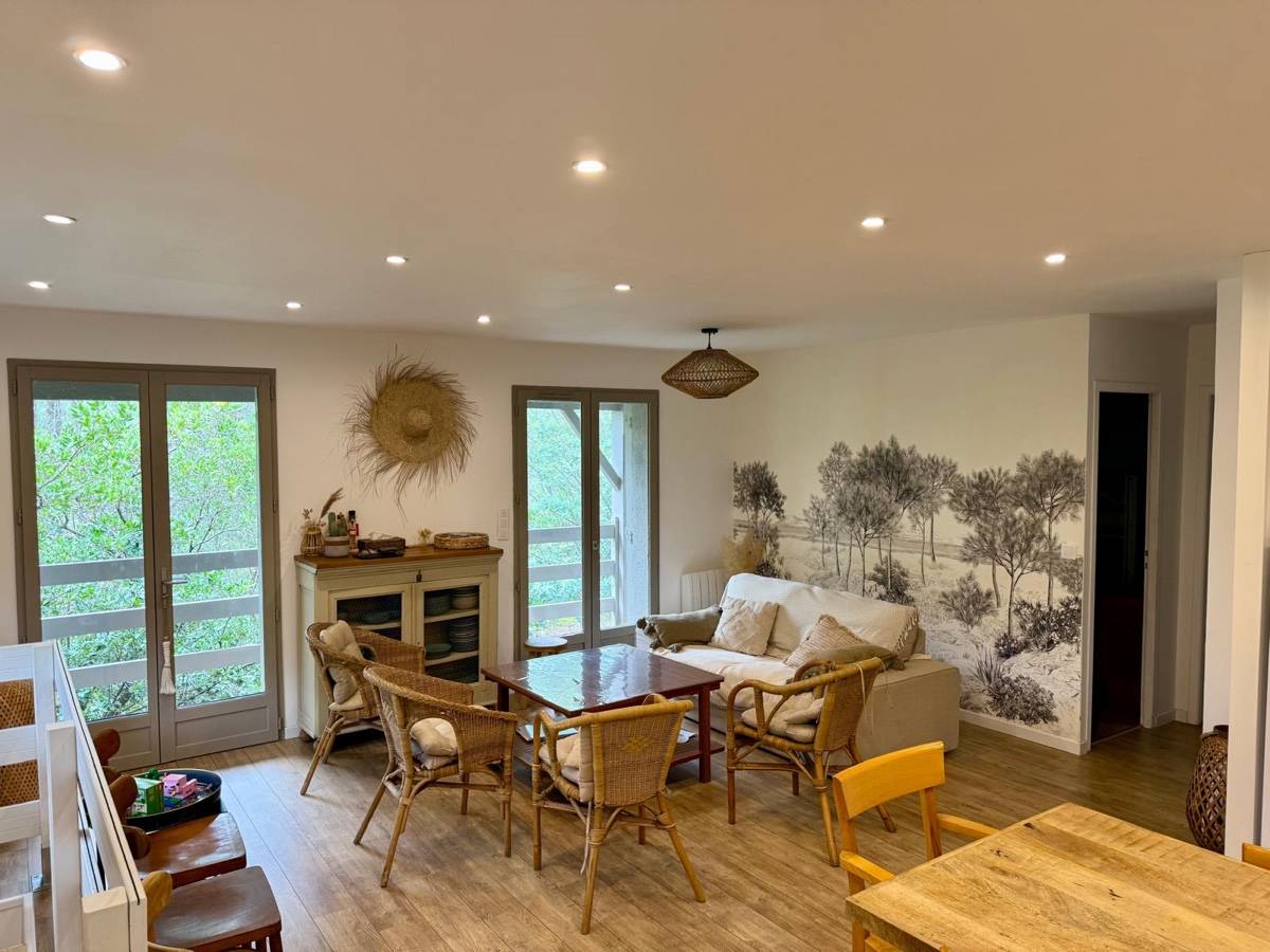 Loue maison familiale entre le lac et l’océan - 12 couchages