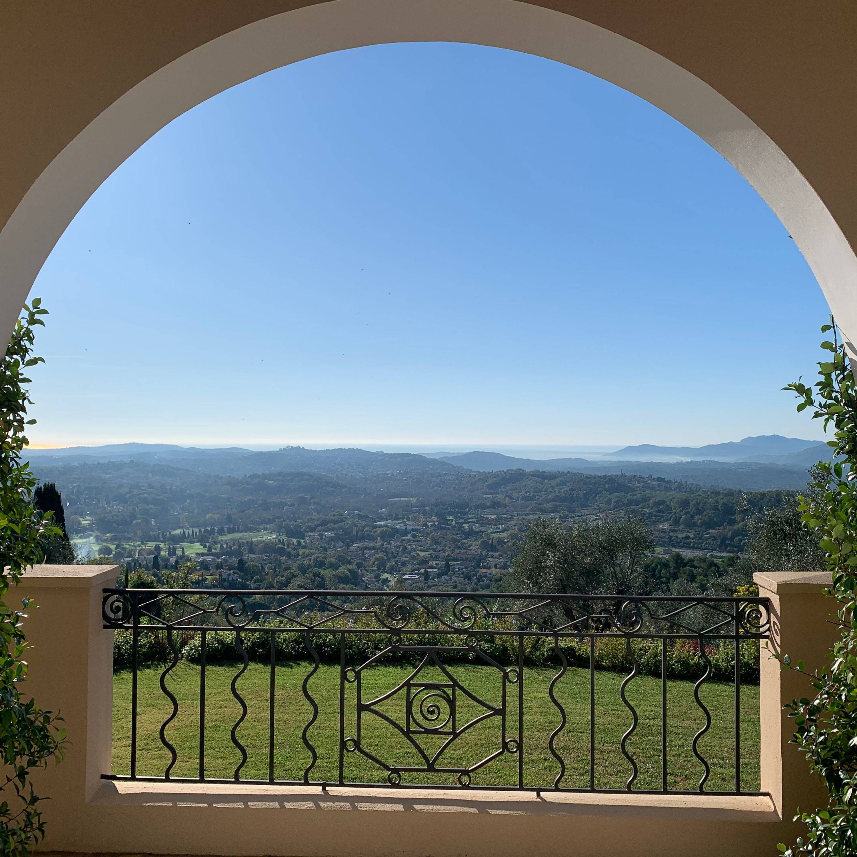 Mas Provencal de charme - Vue Panoramique sur mer - 12 couchages - Chateauneuf (06)