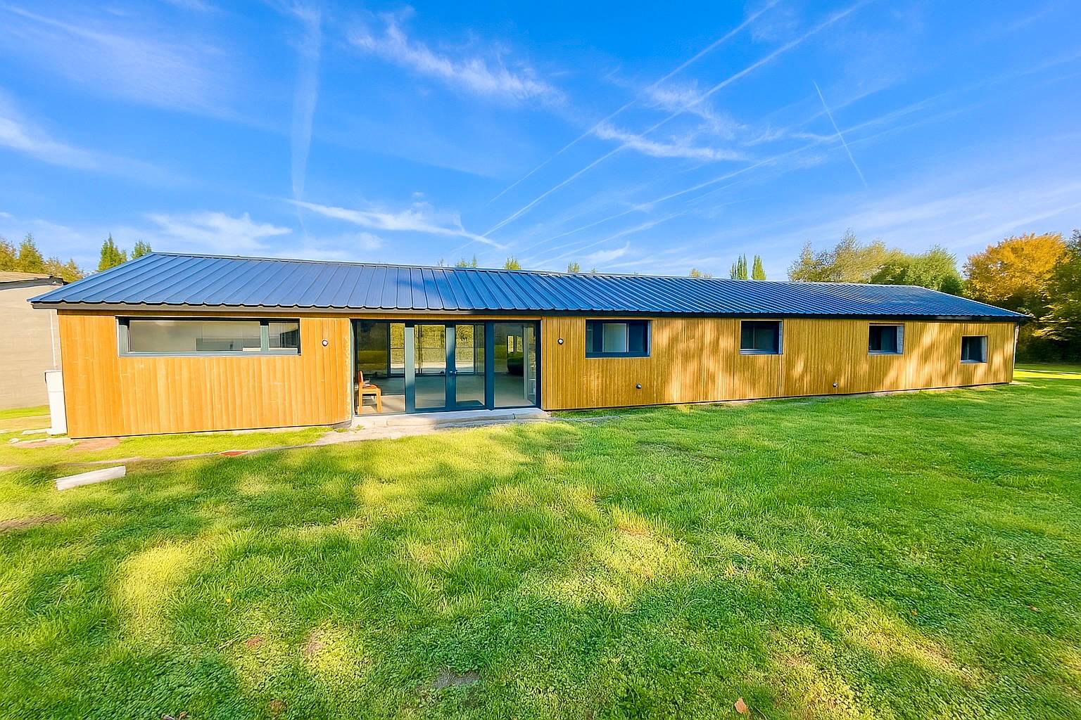 Vends grand gîte - gîte de groupe - mariages et événements - déplacements pro - vacances - city stade - piscine