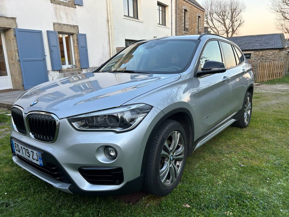 BMW X1 Essence Automatique 2017 très bon état - 134000km