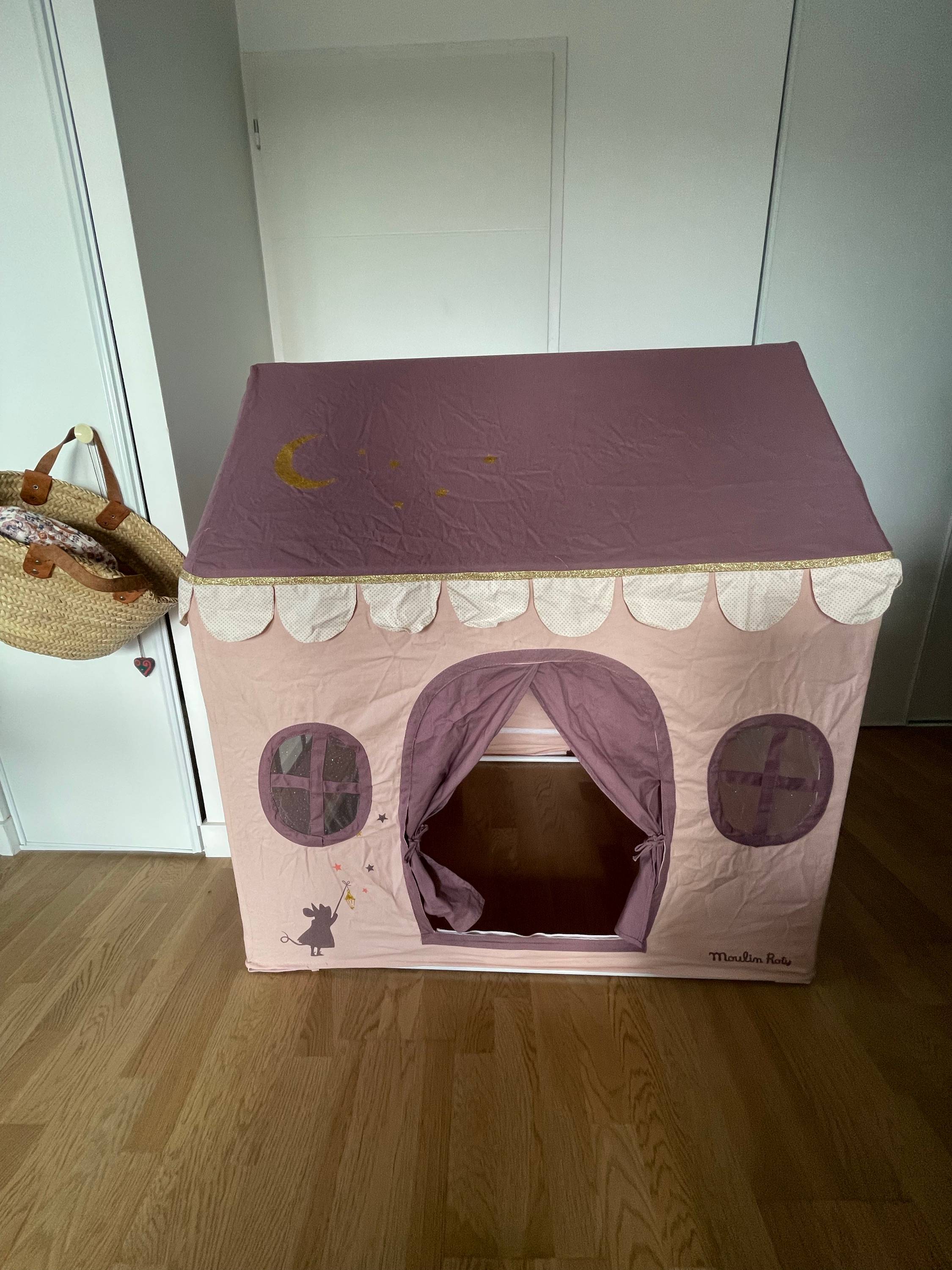 Vends une maisonnette pour enfant
