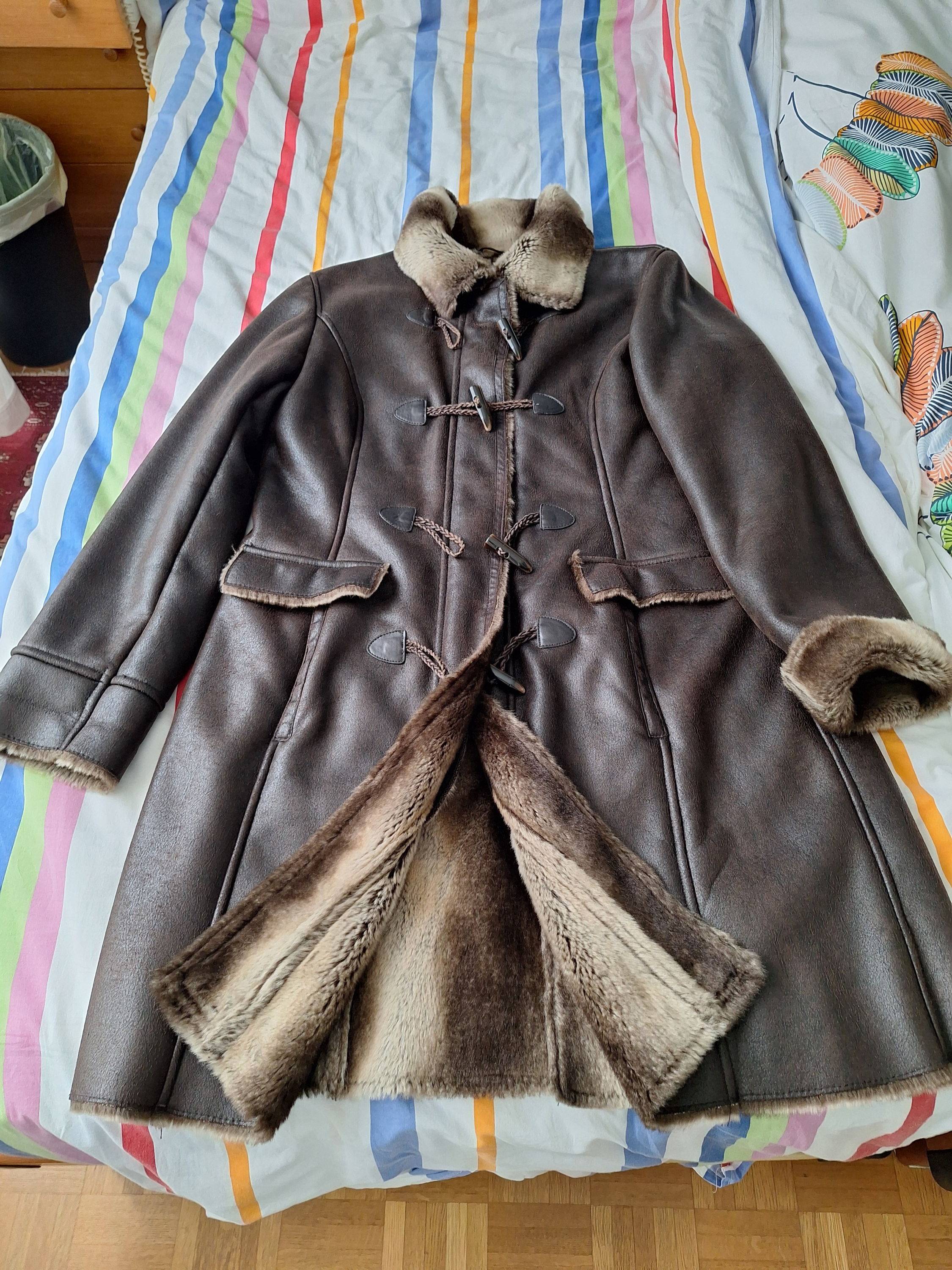 Vends manteau imitation agneau retourné - Taille XL