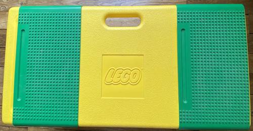 Vends table de légos pliante avec légos