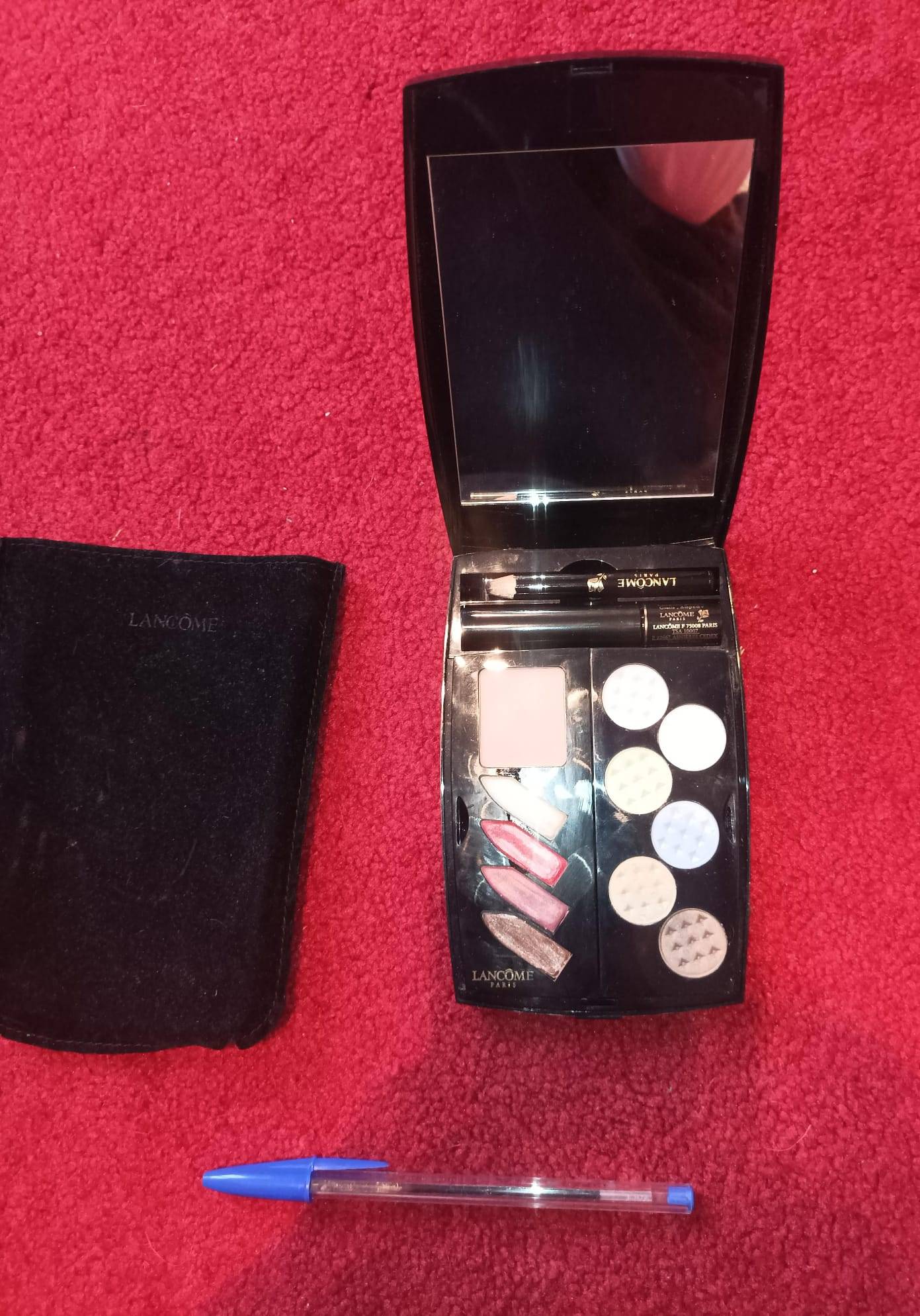 Boite de maquillage Lancôme