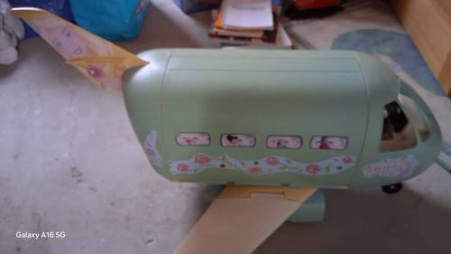 Vends avion géant Barbie