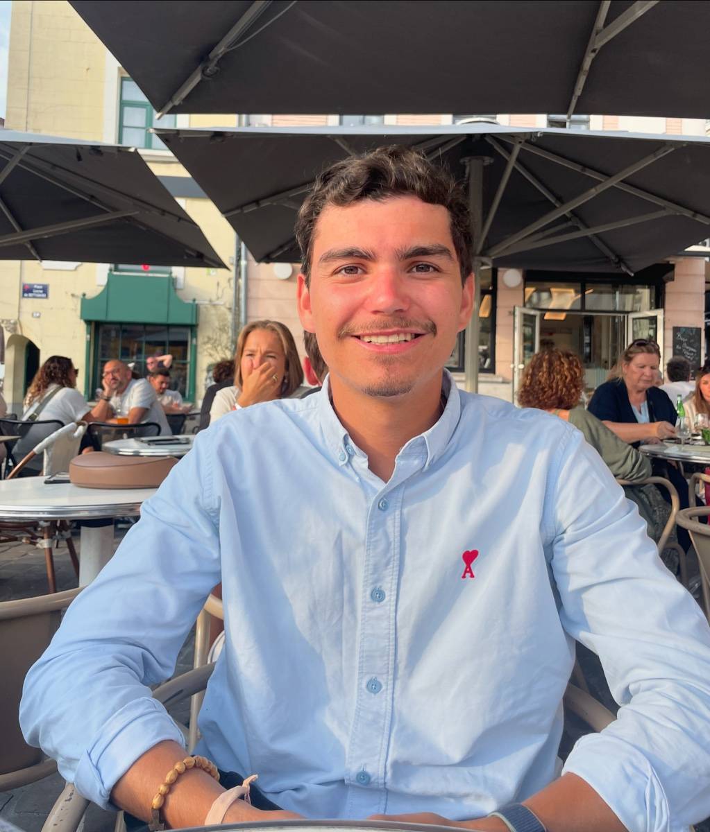 Je suis disponible pour donner de mon temps dans le milieu associatif ou périscolaire