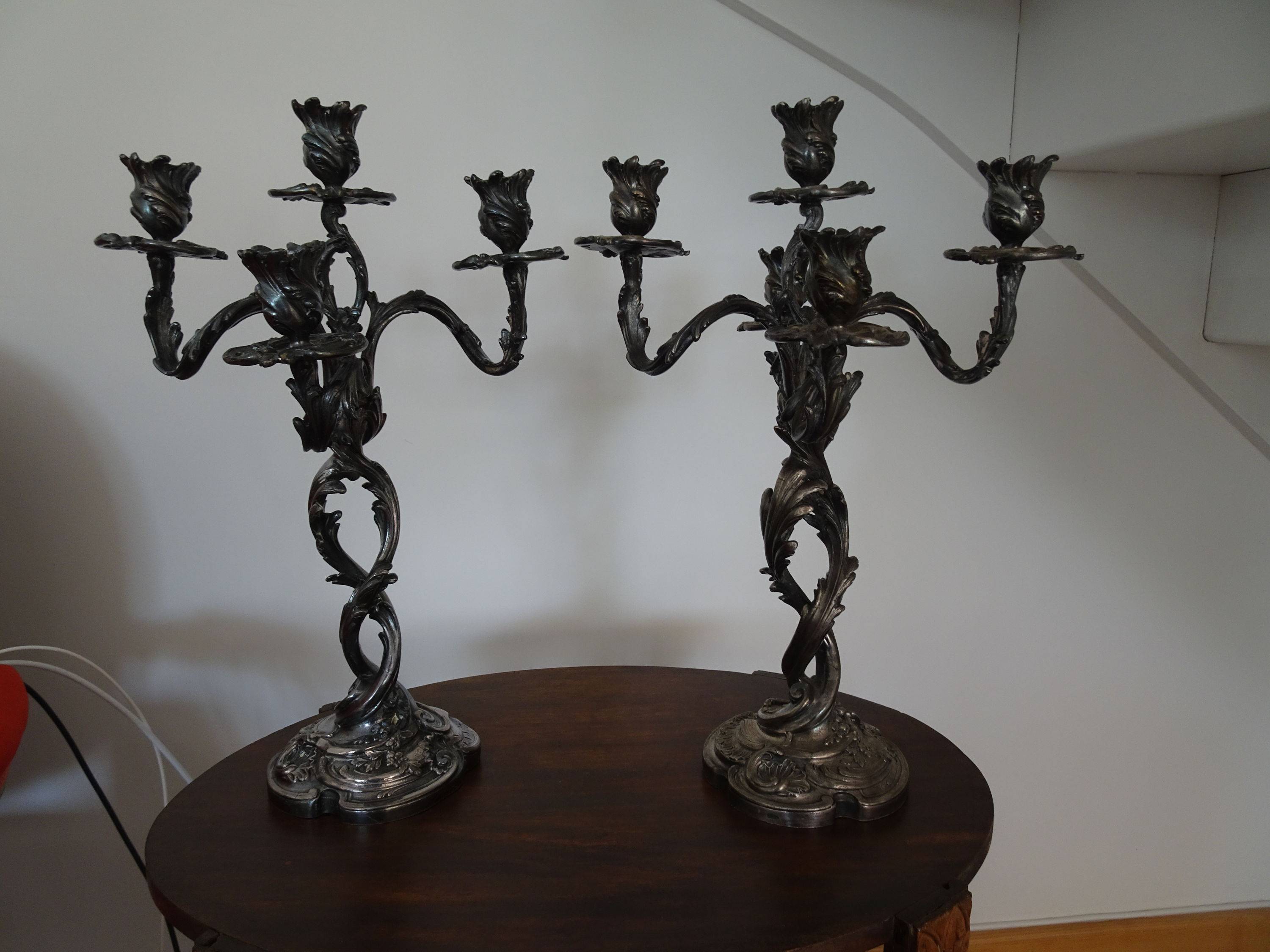 Vends paire de candélabres en bronze argenté du XIXème siècle