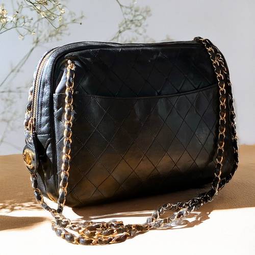 Vends sac vintage Camera Bag Chanel Paris