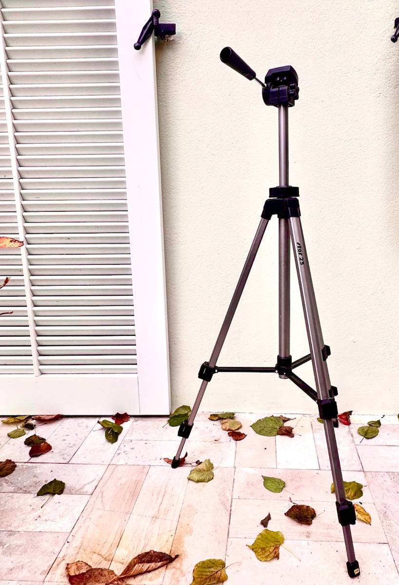 Vends Trépieds Photographiques