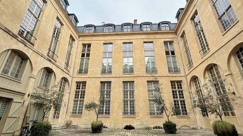 Vends appartement - 67m² - rue de Turennes
