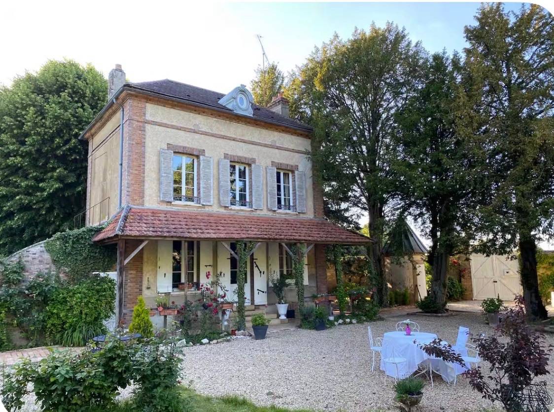 Vends maison grande - 250m² - Bourgogne