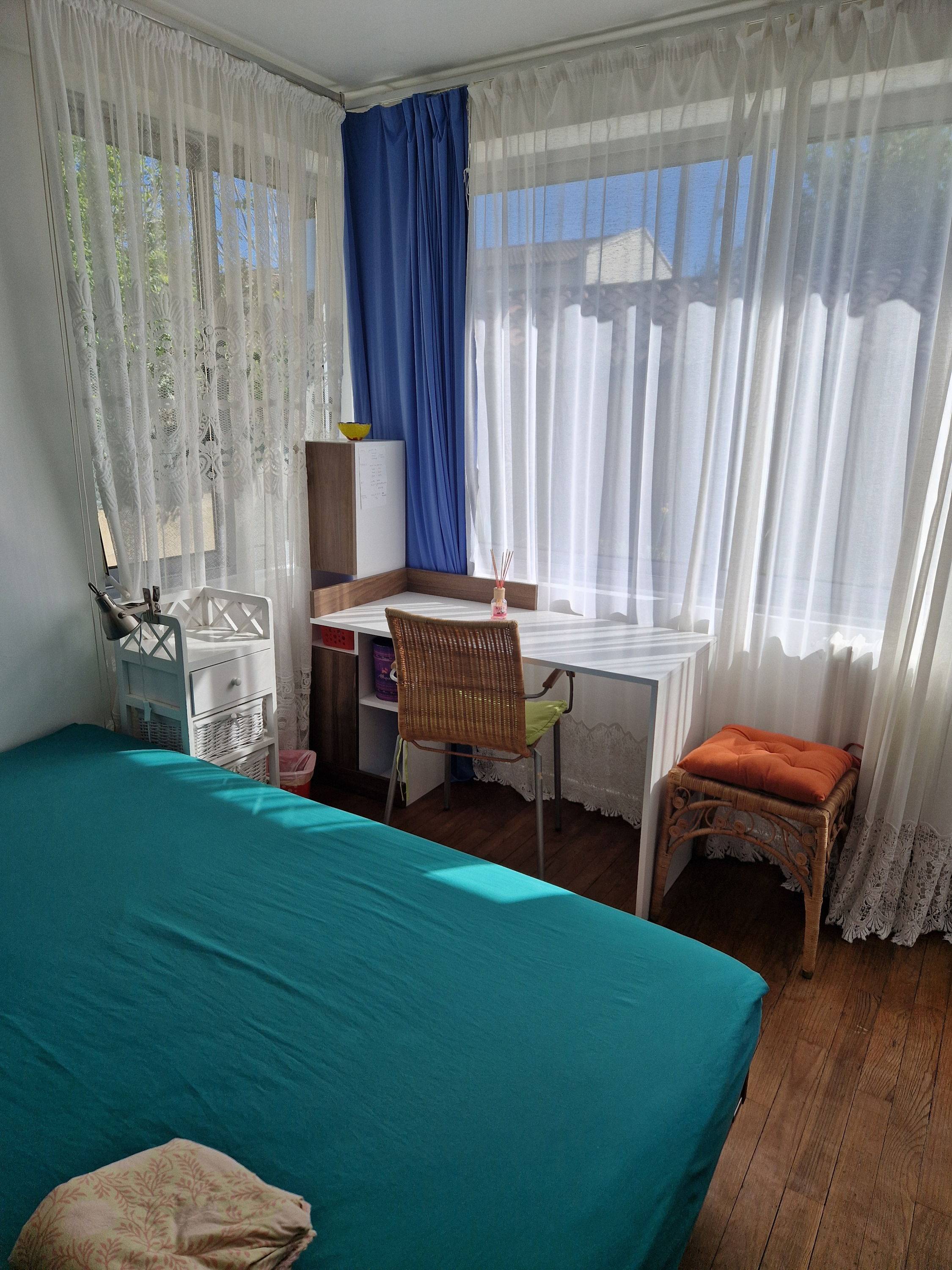 Propose colocation chambre 15m² dans maison à Toulouse Galliéni