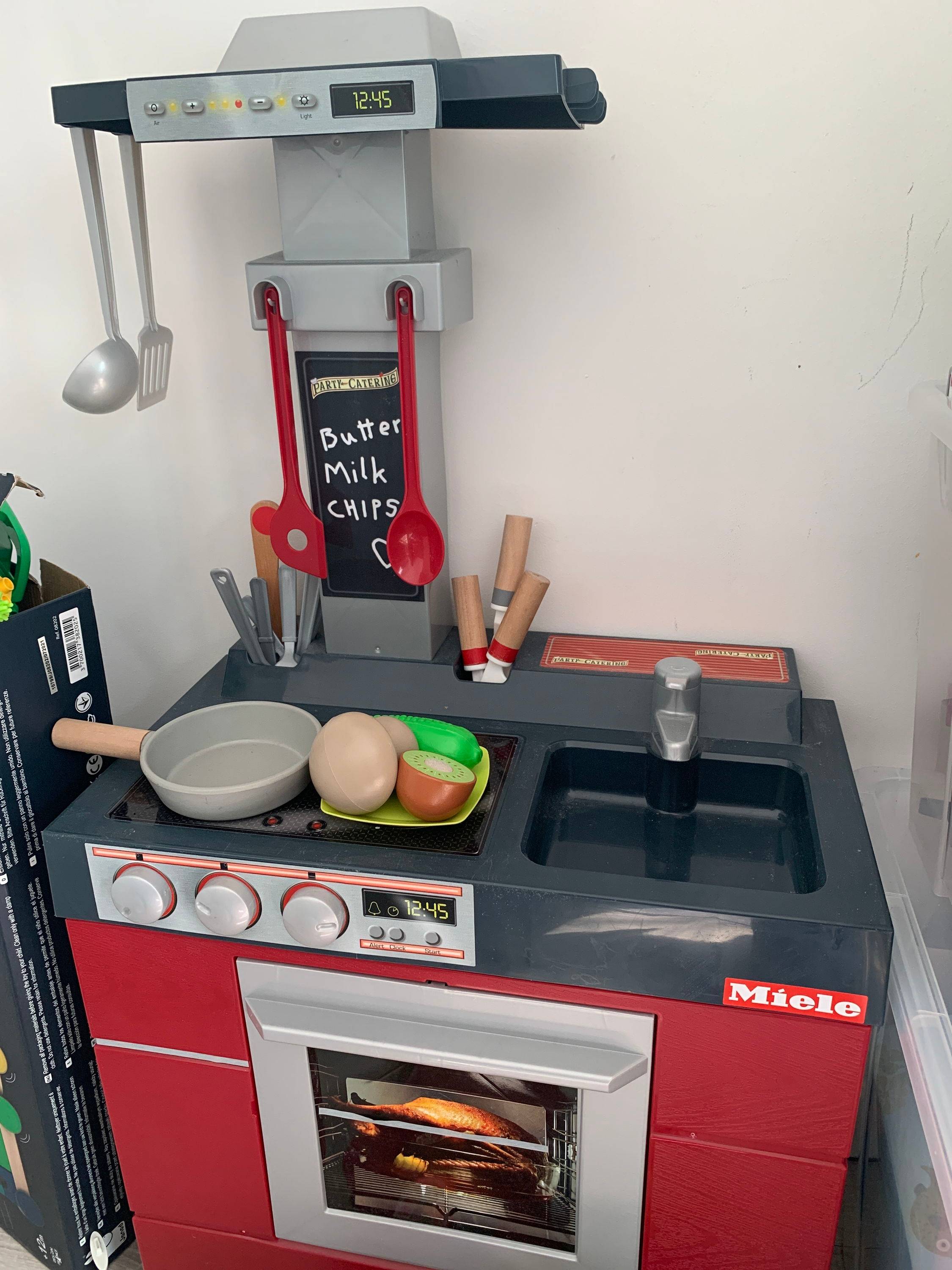 Vends cuisine enfant Miele