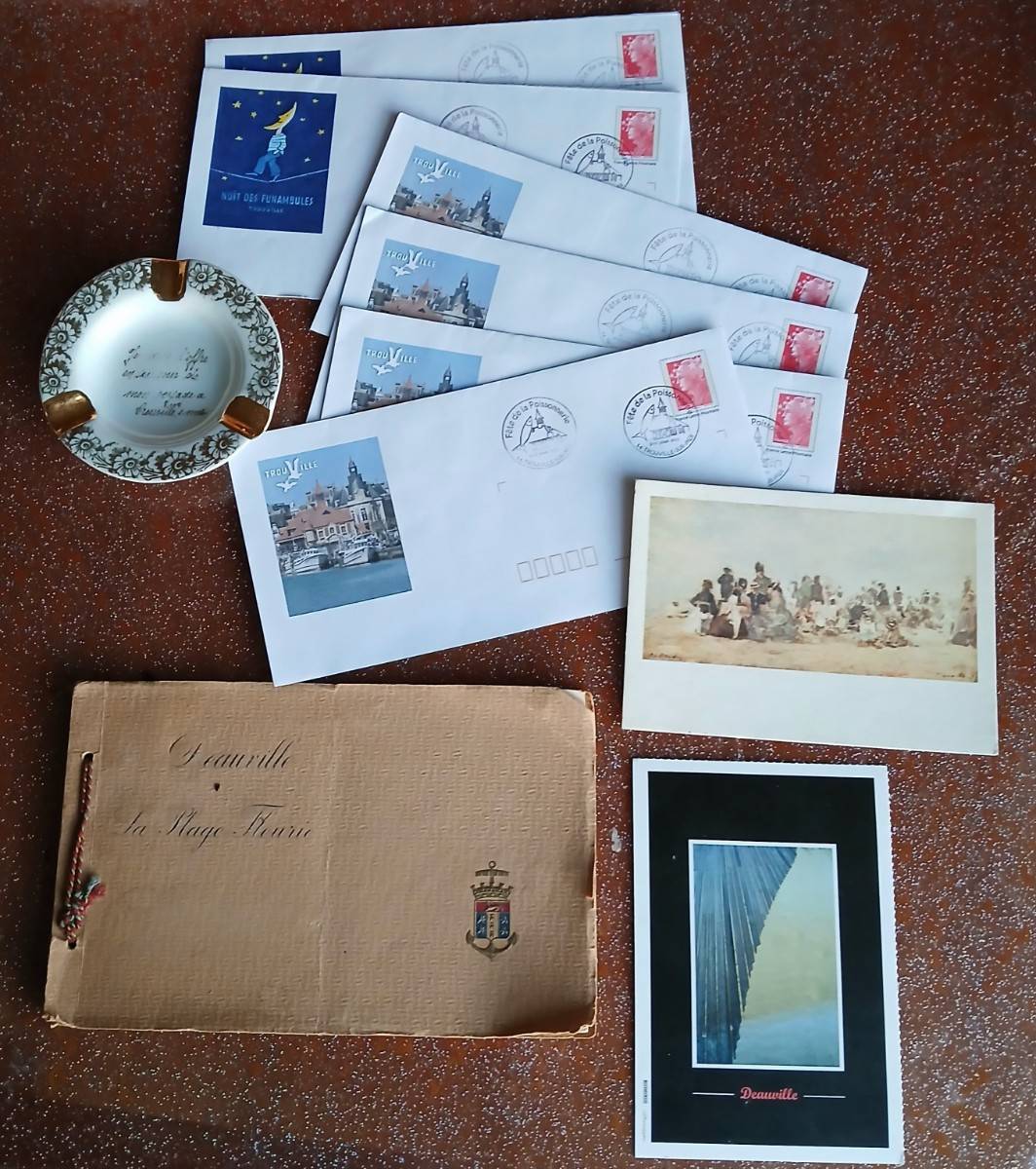 Vends souvenirs Deauville, Trouville, images, encre de Chine