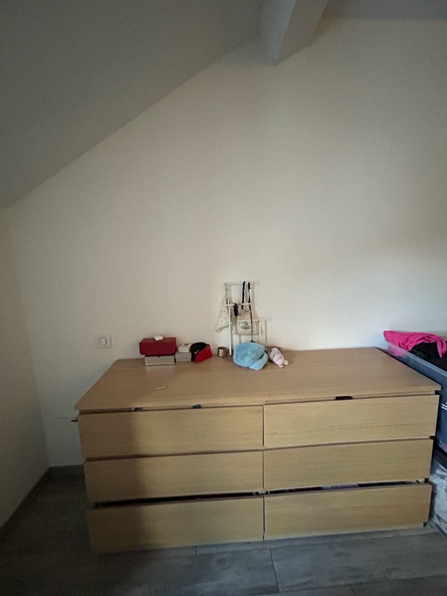 Vends commode