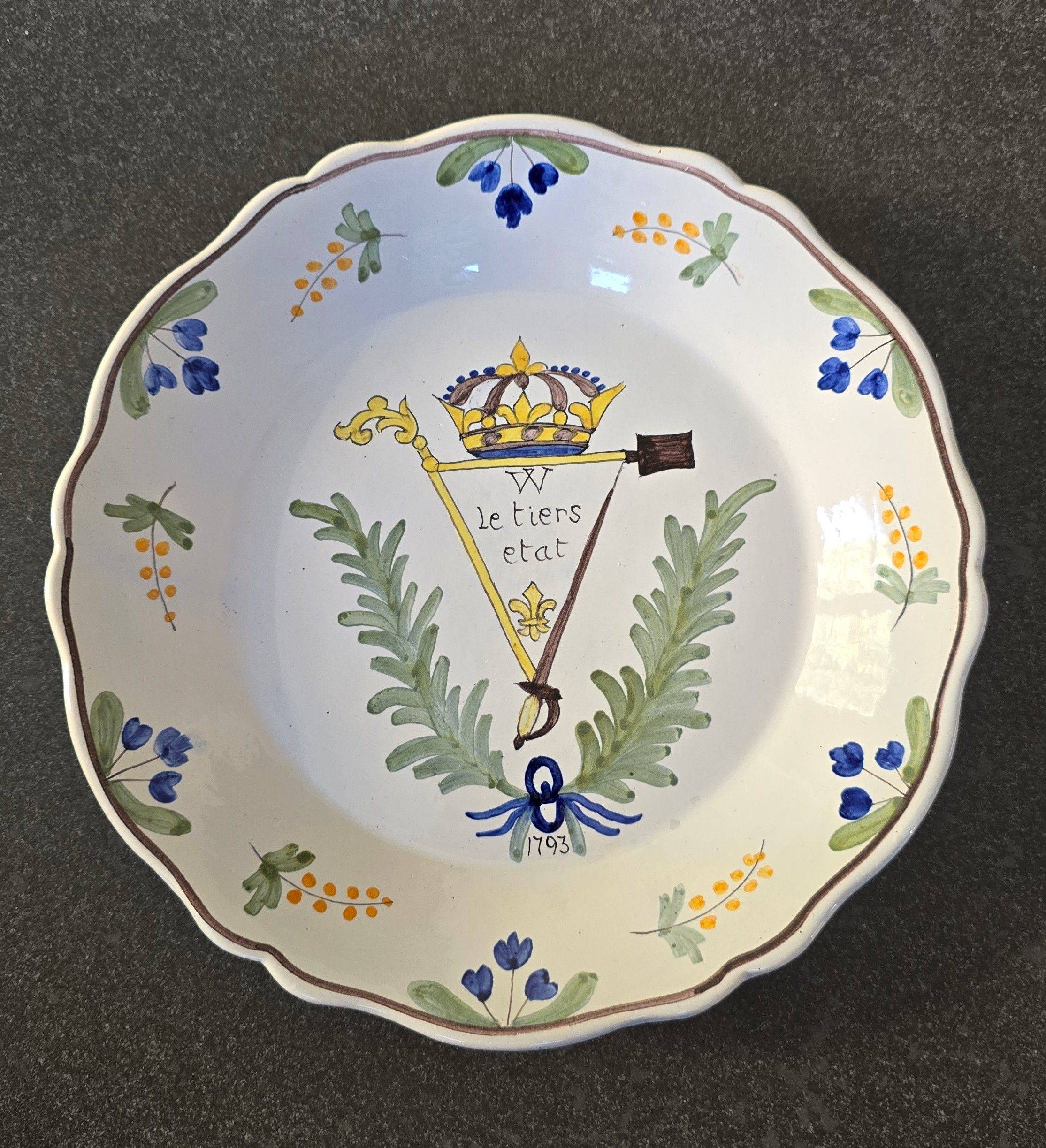 Vends ancienne assiette faïence de Nevers Révolution française Le Tiers État 1793