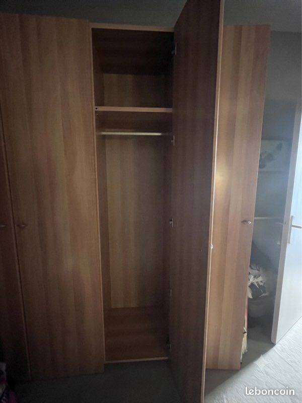 Armoire / Penderie marque Gautier – État impeccable