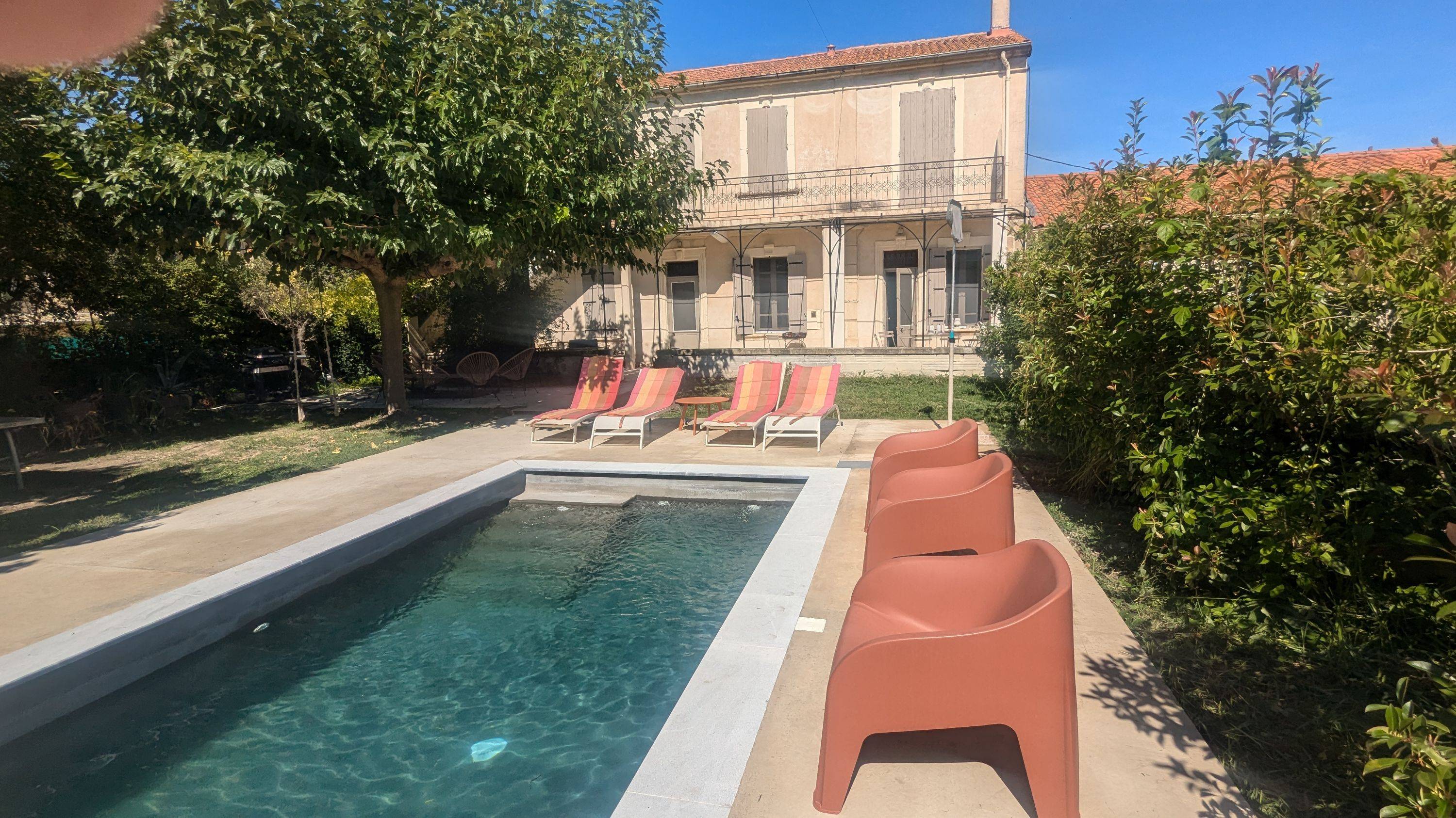 Loue maison à louer vacances à Arles - 8 couchages