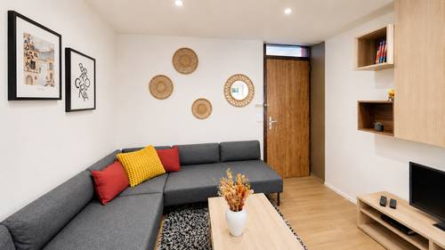 Loue chambre en colocation meublée - 72m² - Bron (limite Lyon 8)