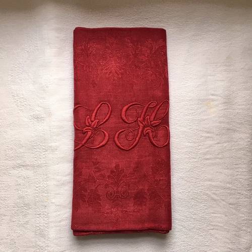 Serviette de table Ancienne brodée Rouge L H