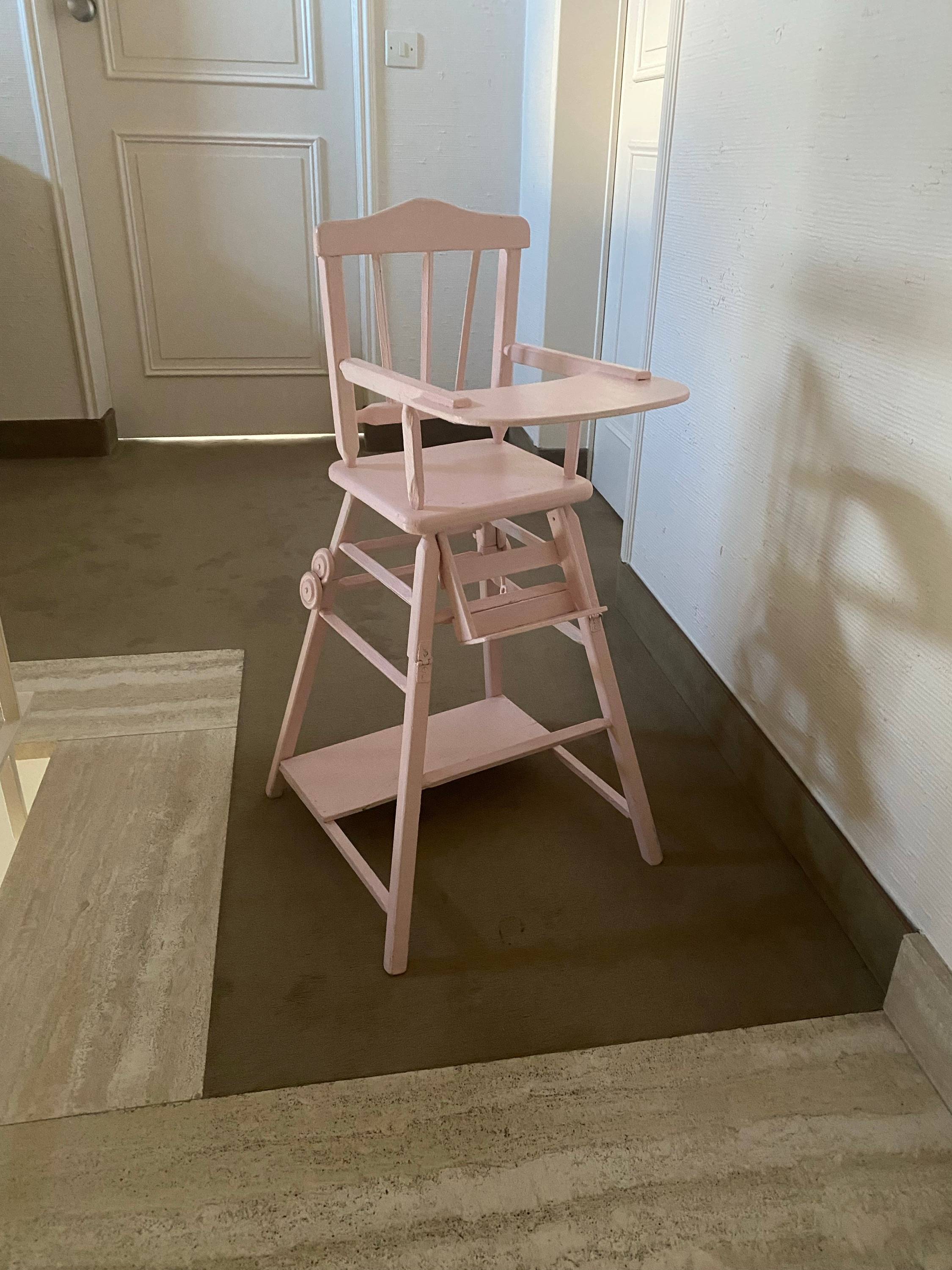 Vends chaise poupée