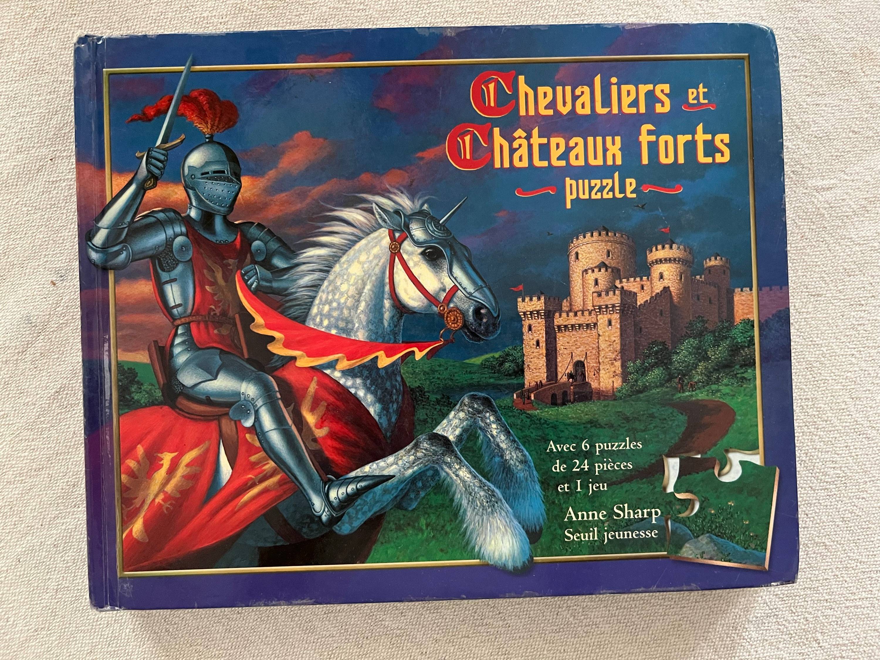 Vends Chevaliers et châteaux forts : livre-puzzle