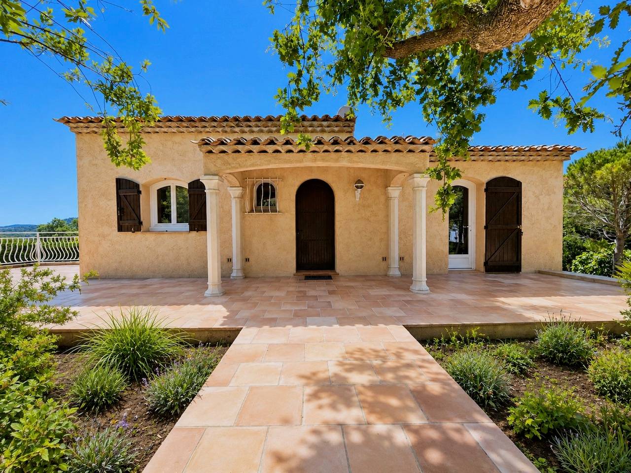 Vends maison rénovée - 150m² - Saint Jean de Cannes