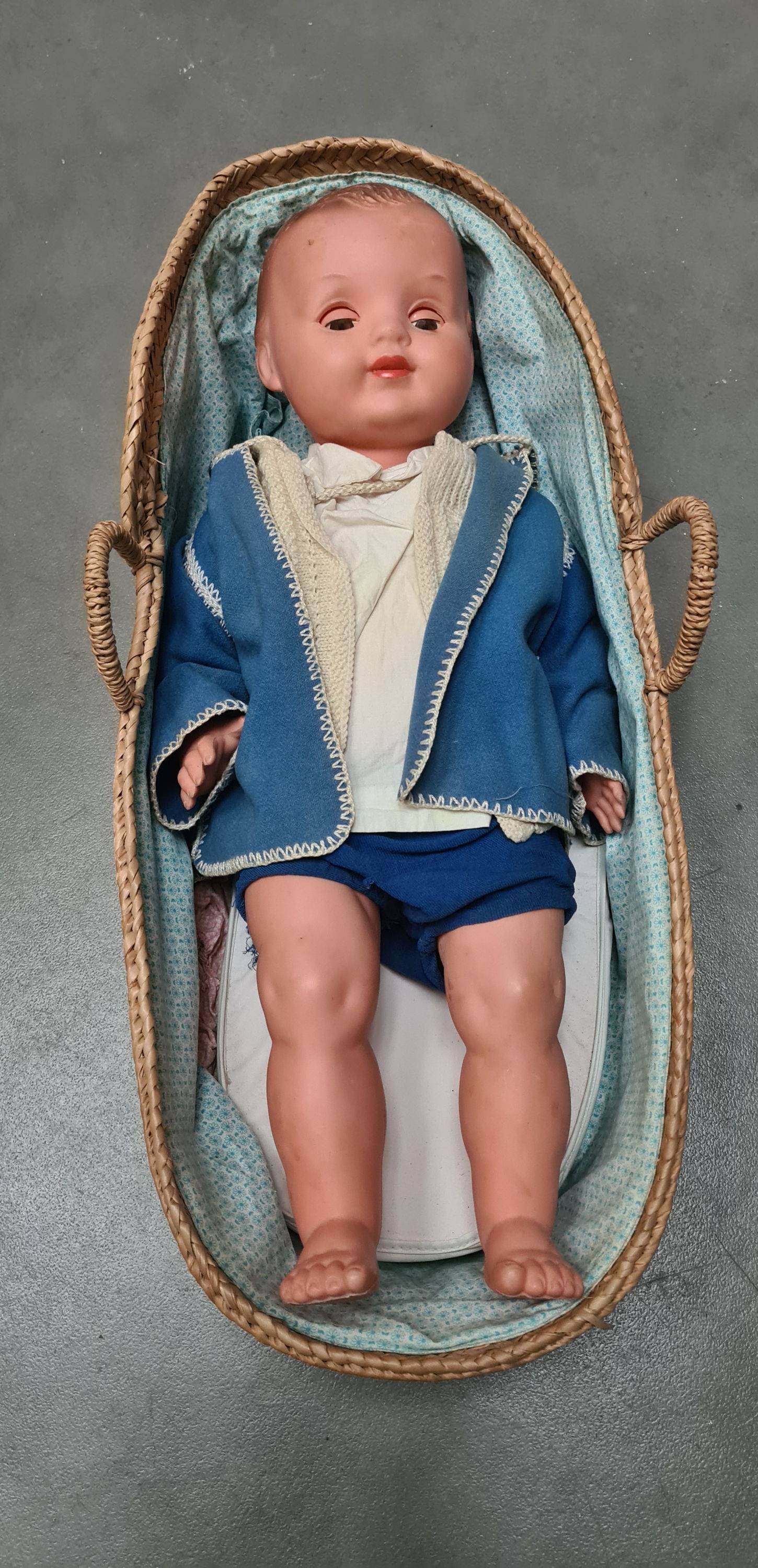 Poupée taille réelle