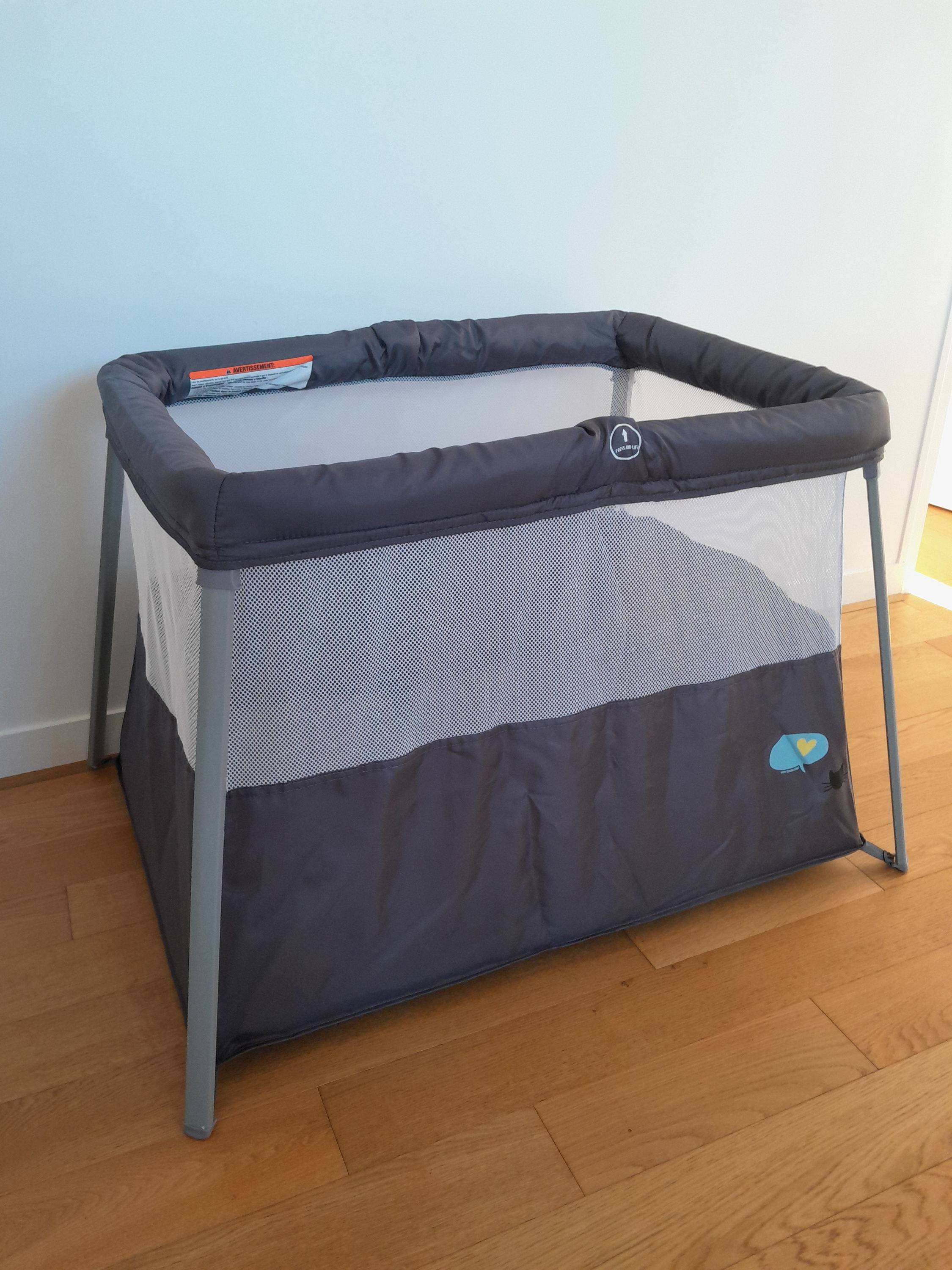 Vends lit ultra léger Vertbaudet