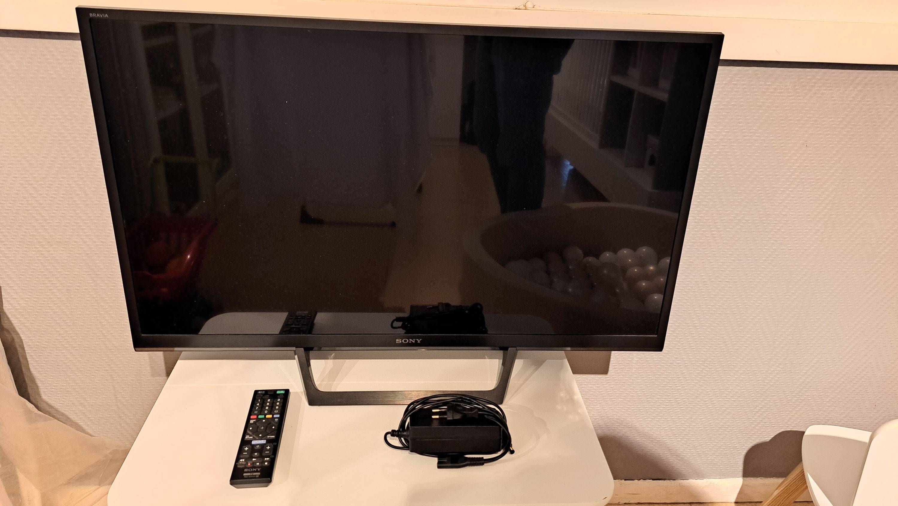 Vends télévision Sony 32 pouces – KDL-32RE400