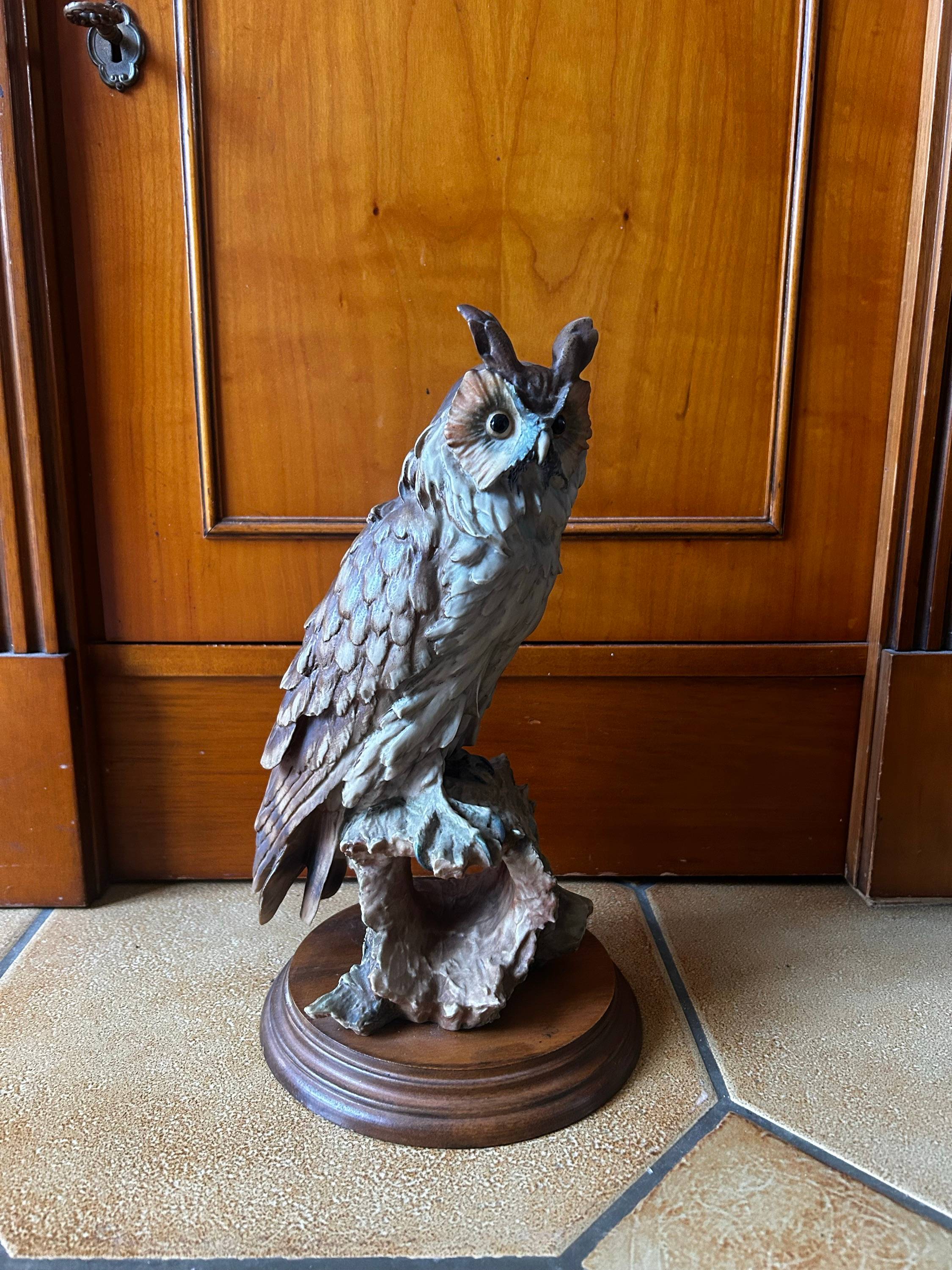 Statue Hibou signé G. Armani