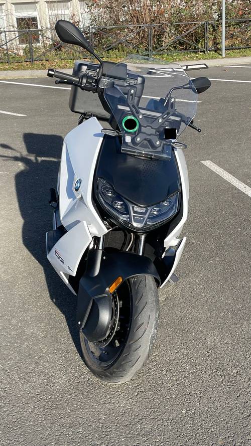 Vends BMW CE 04, 2024, 5000km