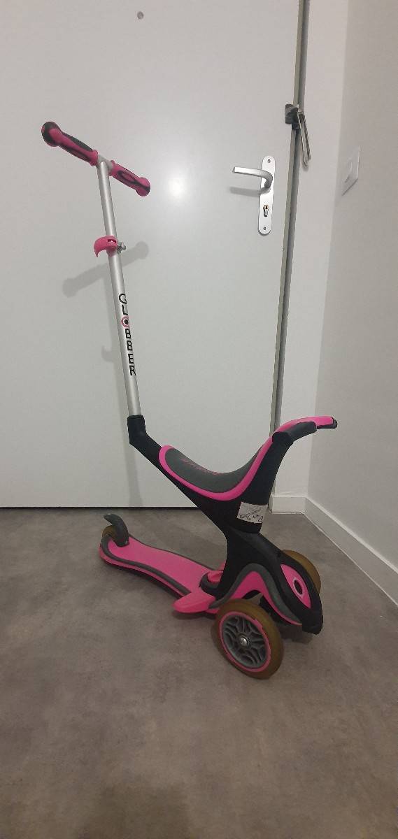 Vends trotinette Globber Go Up évolutive