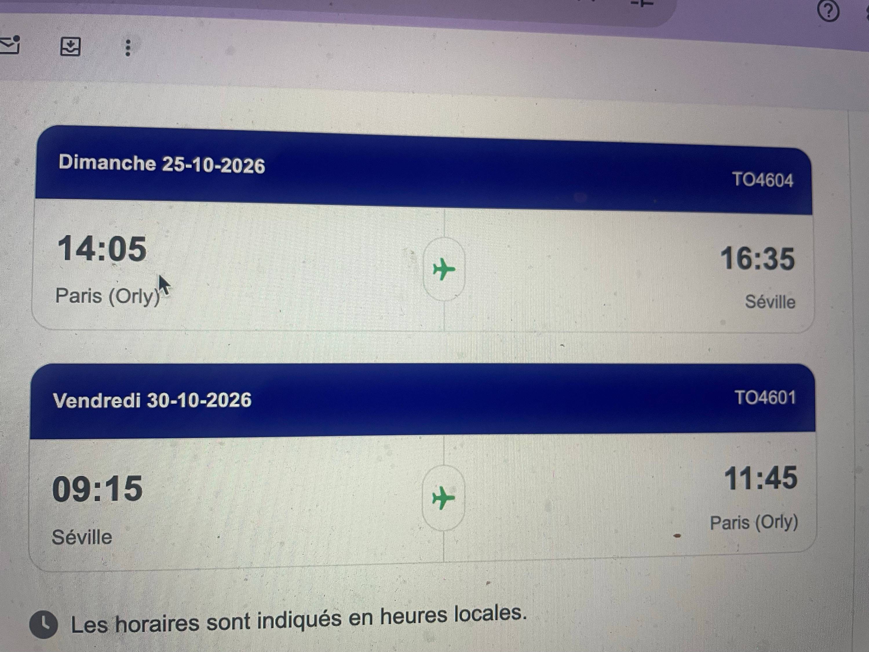Vends billets d’avion Paris → Séville pour 3 personnes du 25 octobre au 30 octobre