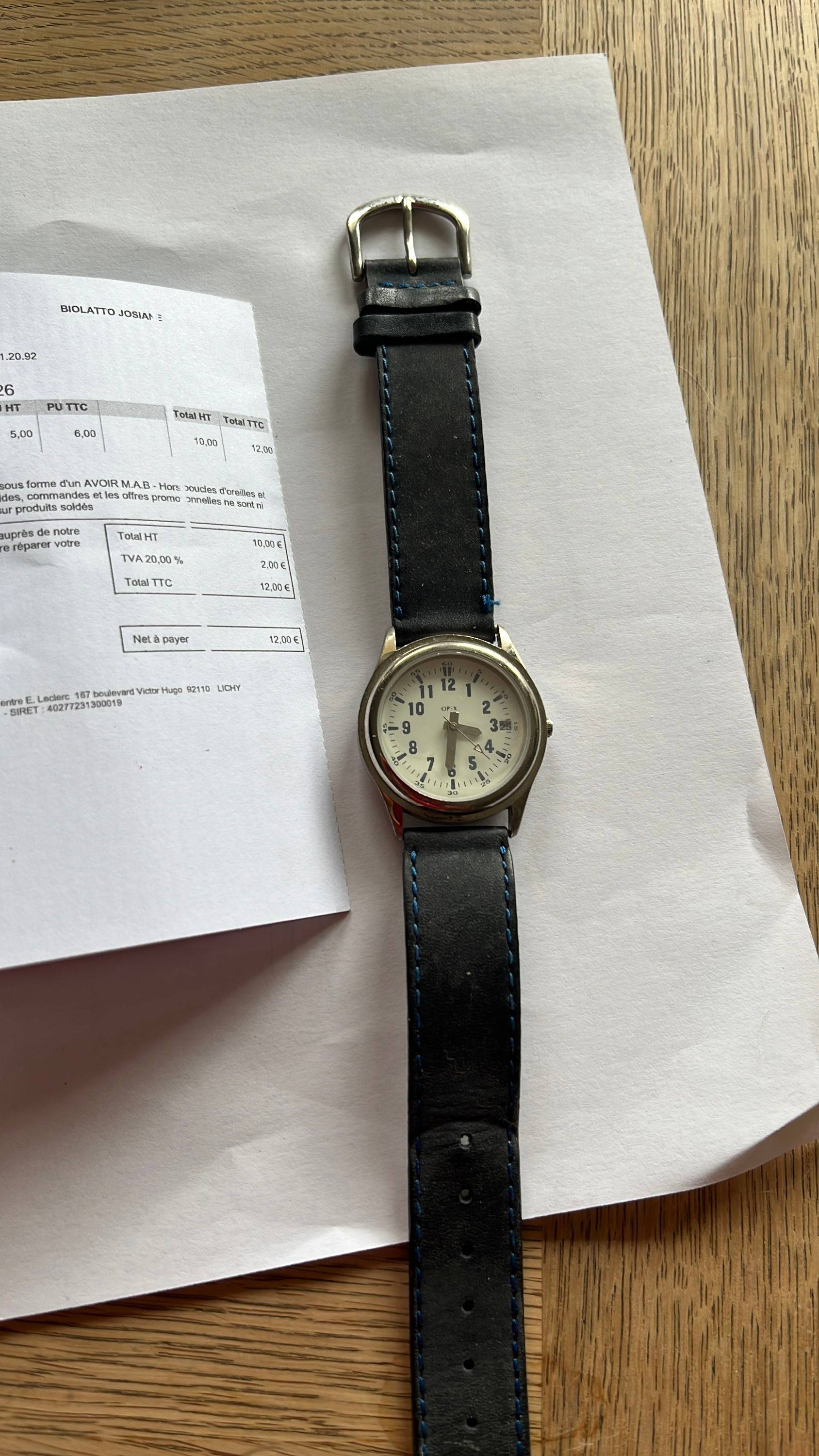 Vends montre femme quartz Opex en parfait état