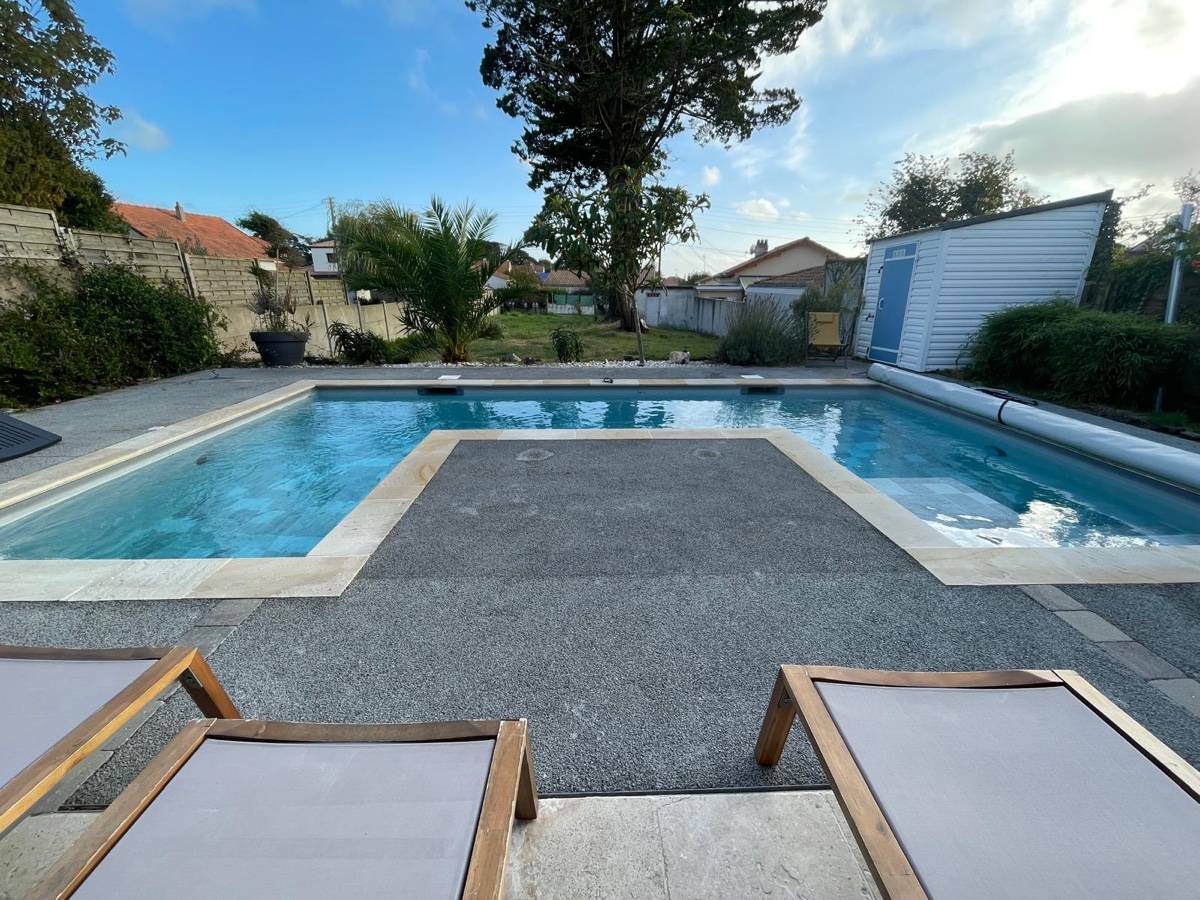 Loue maison avec piscine à Pornic - 8 couchages