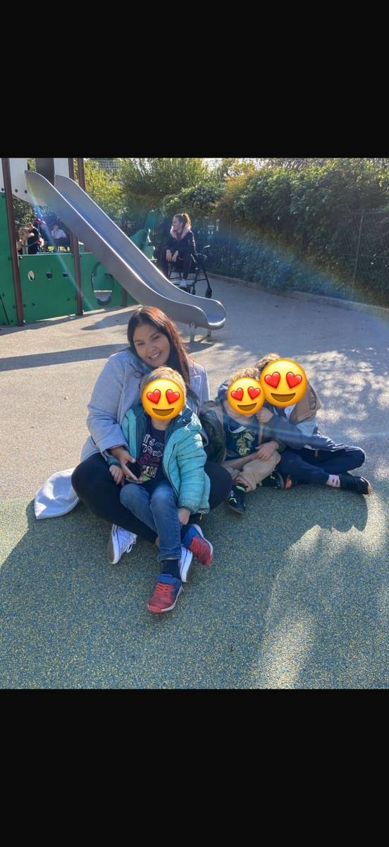 Propose babysitting avec nounou disponible pour gardes ponctuelles ou régulières