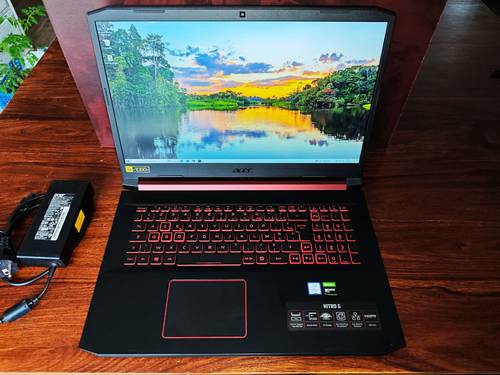 Vends PC portable Acer Nitro 17.3" - i5 / nVidia GTX / 128 Go SSD + 1 To HDD