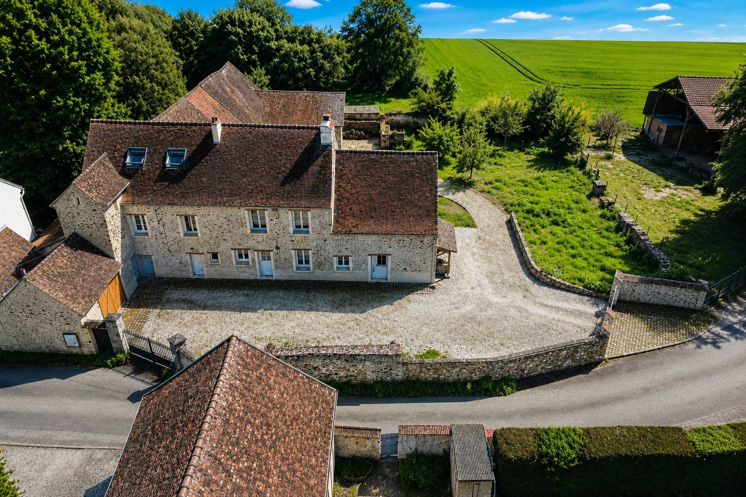 Vends maison 353m²