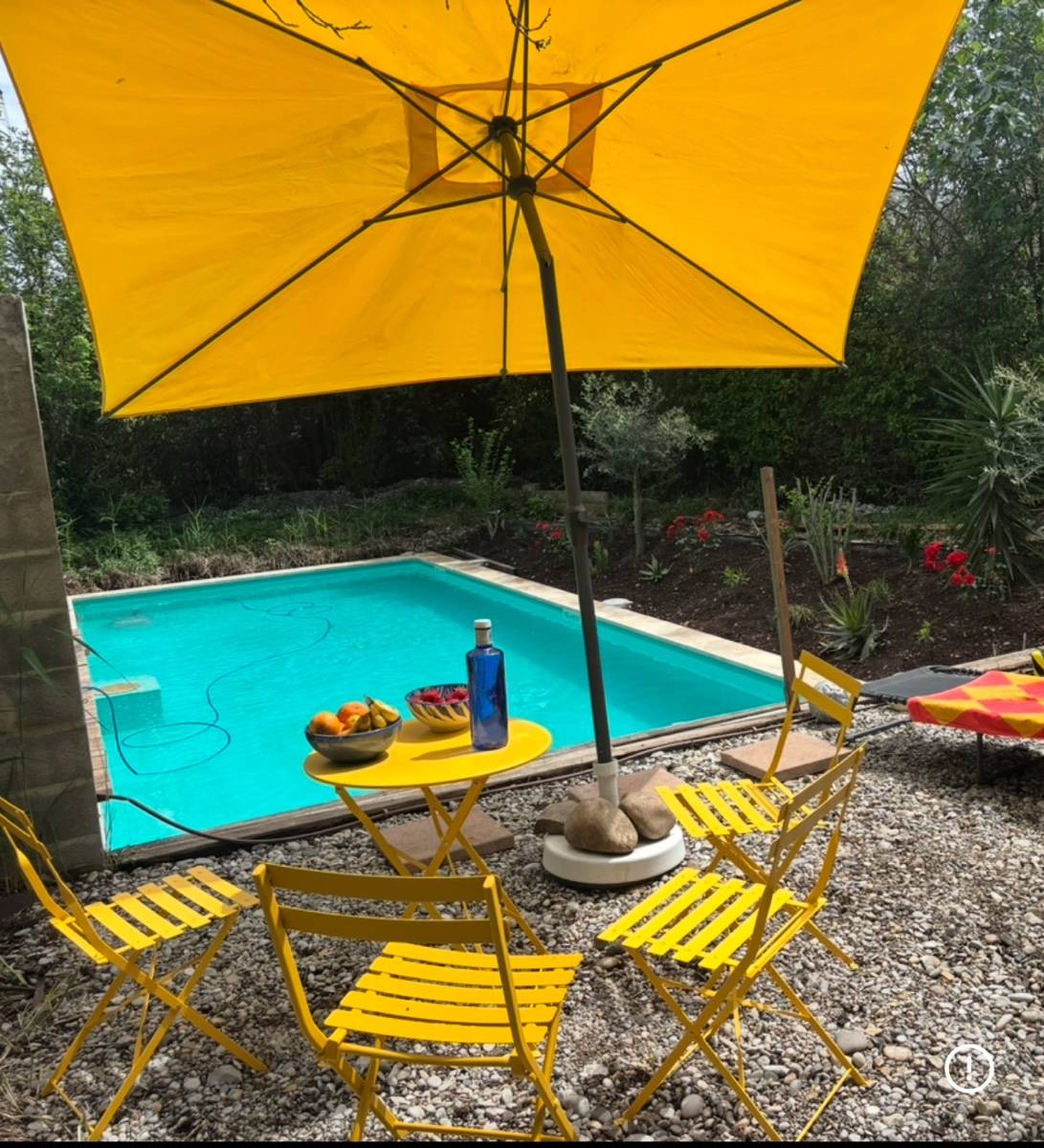 Loue villa climatisée - 12 couchages, grand jardin et piscine au calme à 10 km de Hyères(Var)