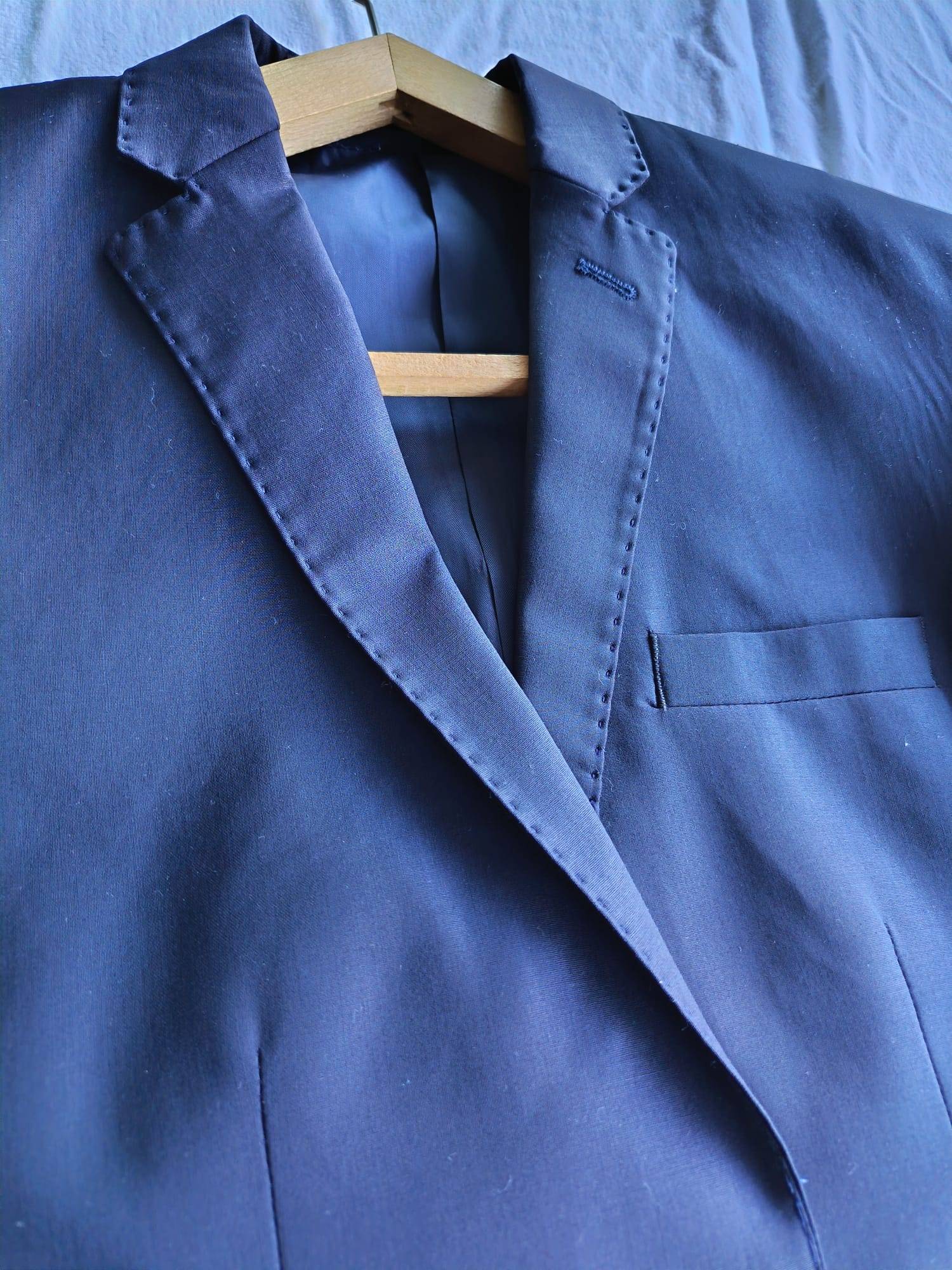 Vends costume bleu marine - Taille S