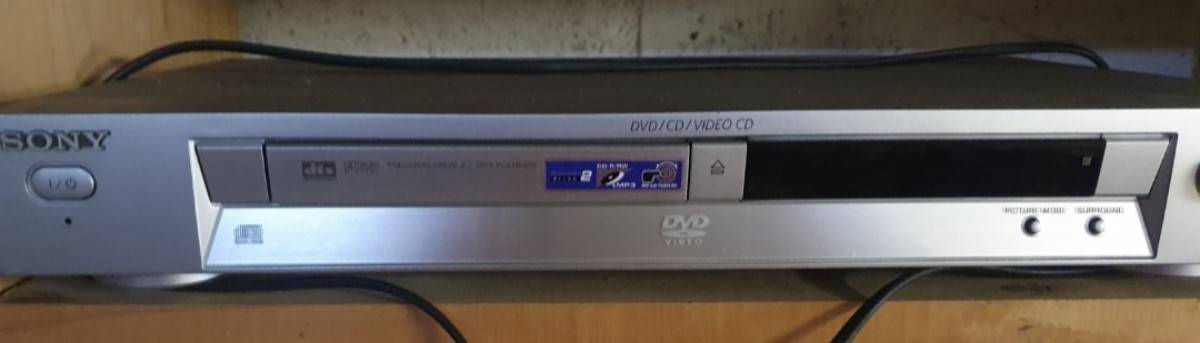 Vends lecteur DVD CD Sony