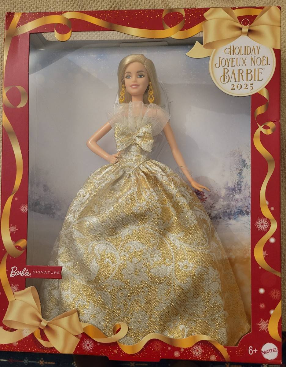 Vends poupée Barbie Holiday joyeux Noël 2025 neuve