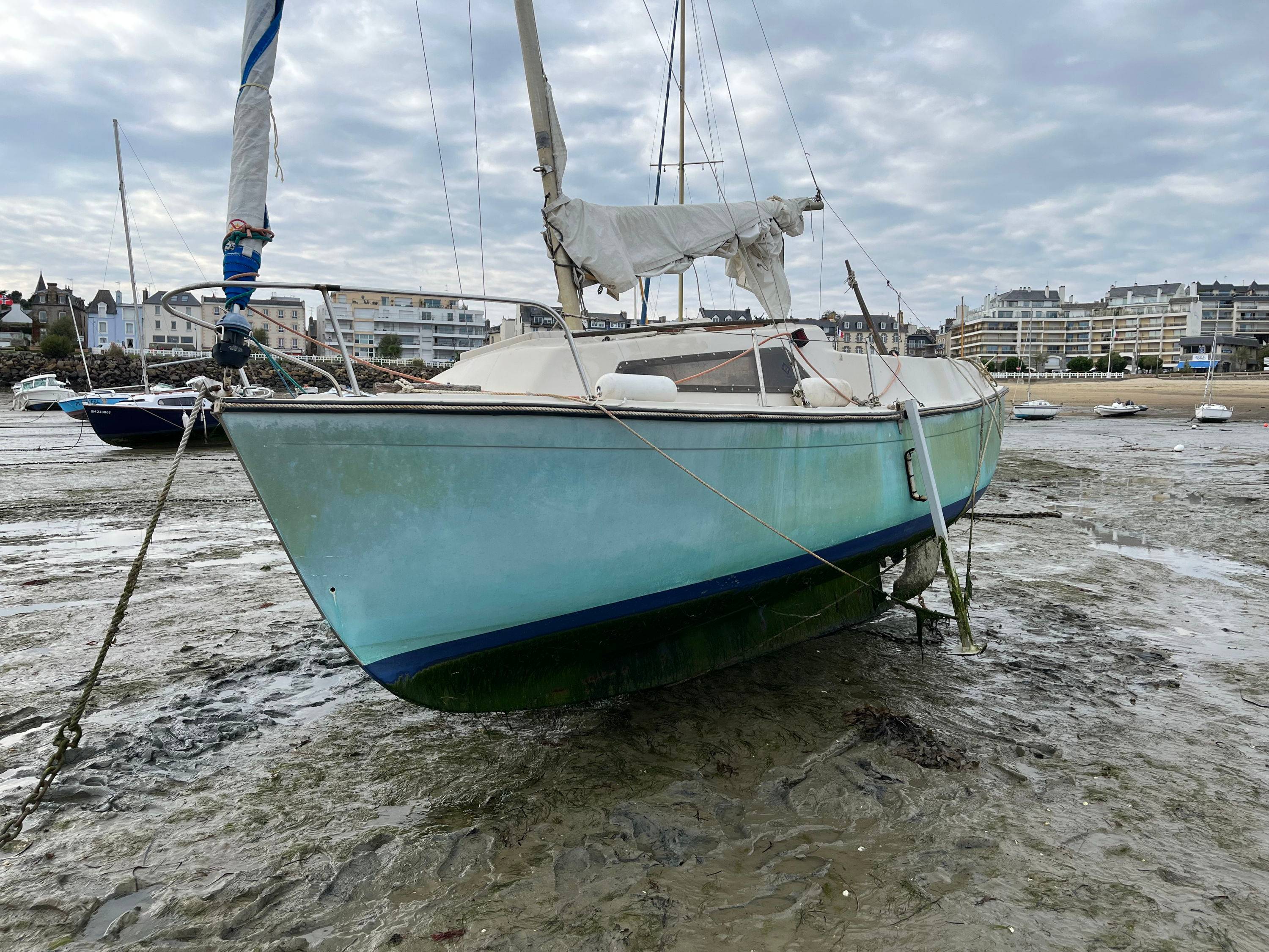 Beneteau PIRANHA (pêche promenade côtier, 5,2m)