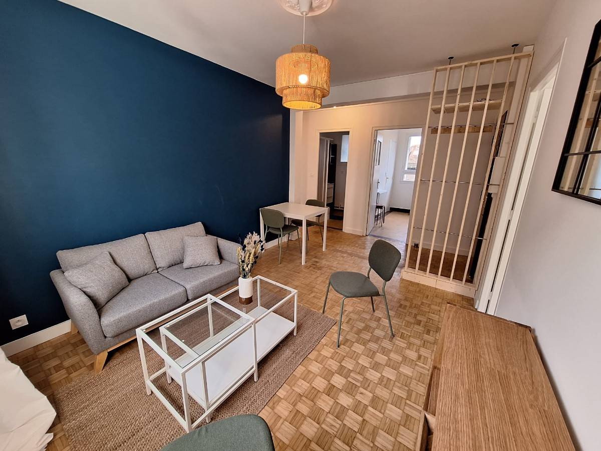 Loue chambre dans appartement en colocation - 65m²