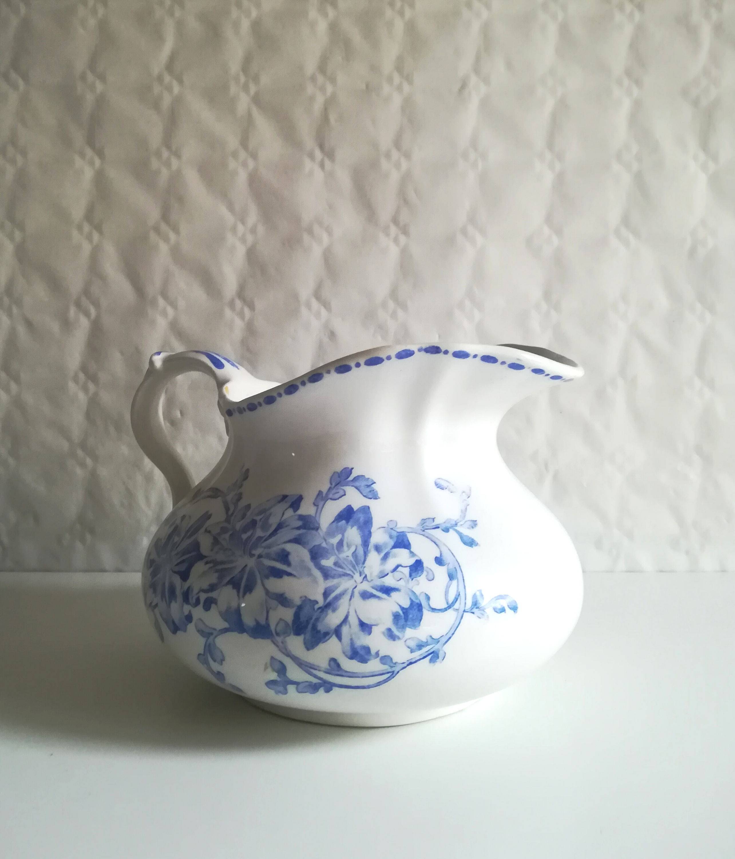 Broc joufflu ancien, Creil & Montereau