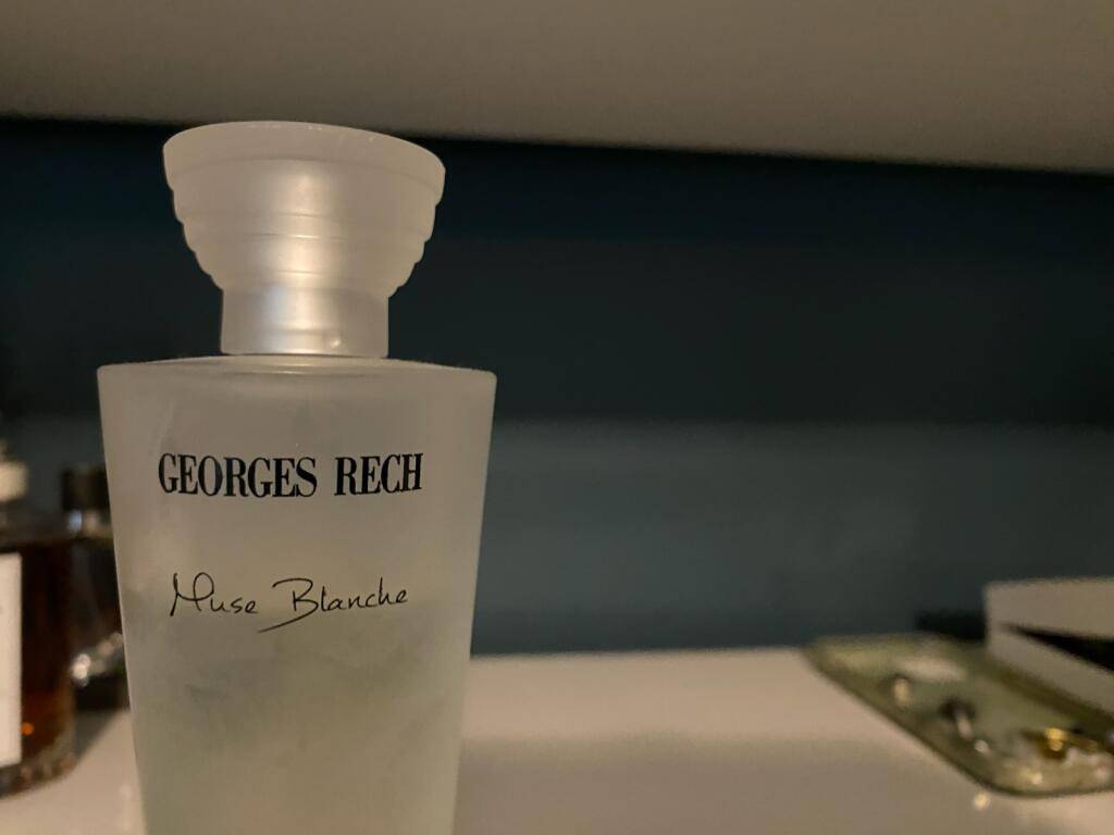 Vends eau de parfum Muse Blanche Georges Rech