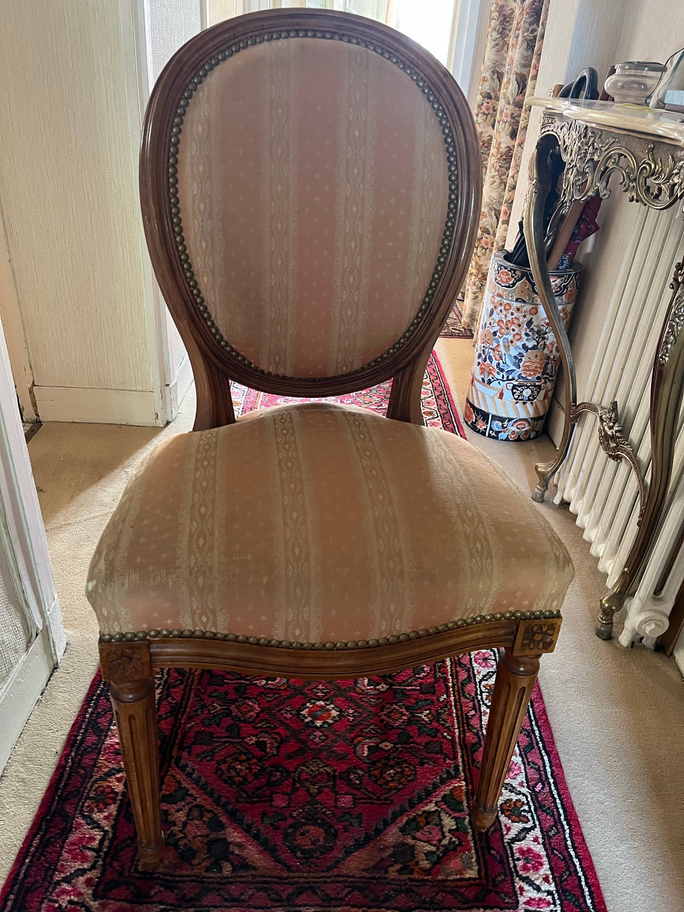 Vends chaise en merisier
